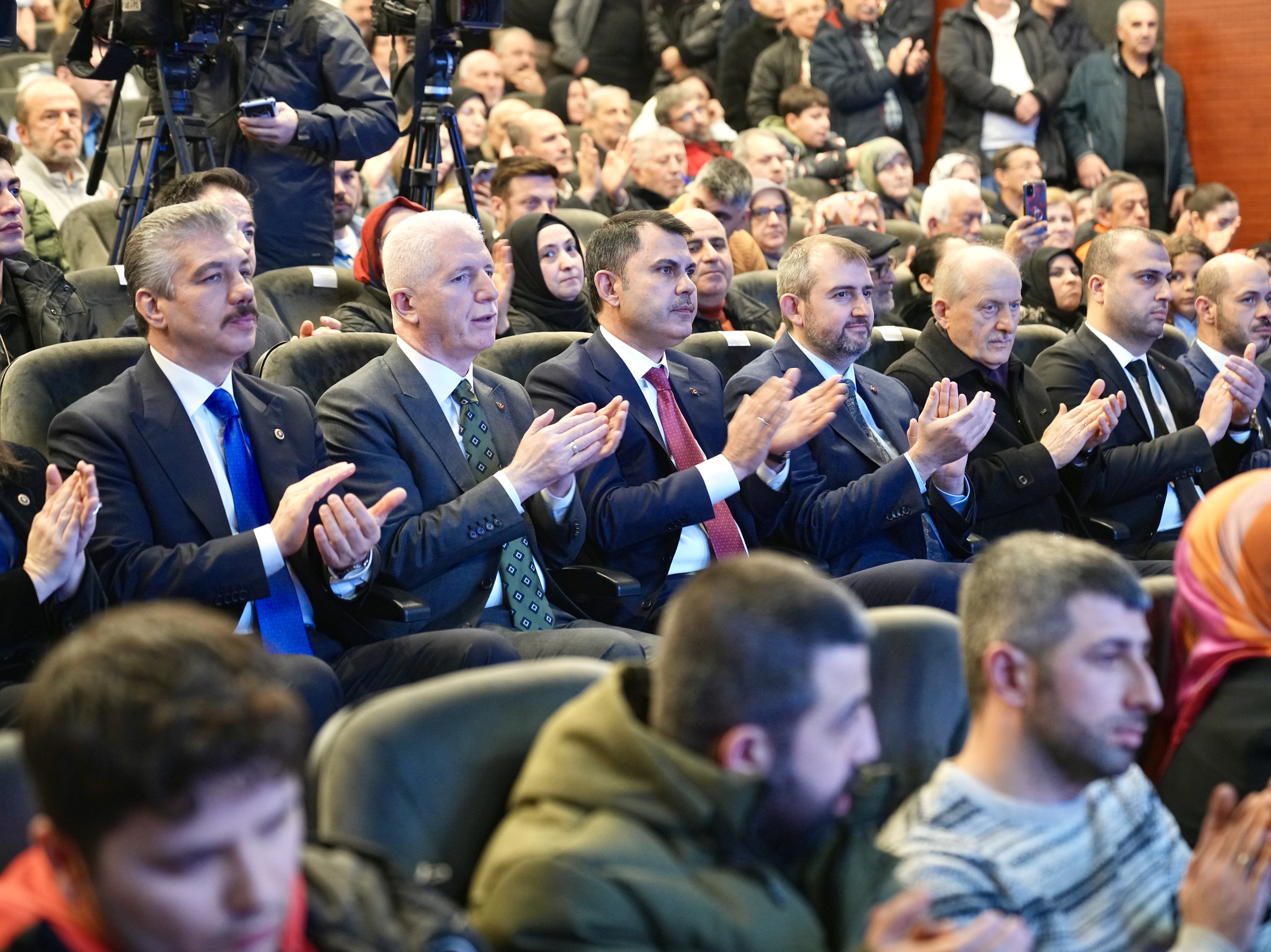 BAKAN KURUM AÇIKLADI: “İSTANBUL’DA KİRA DESTEĞİNİ 5 BİN 500 LİRADAN 8 BİN LİRAYA ÇIKARIYORUZ”