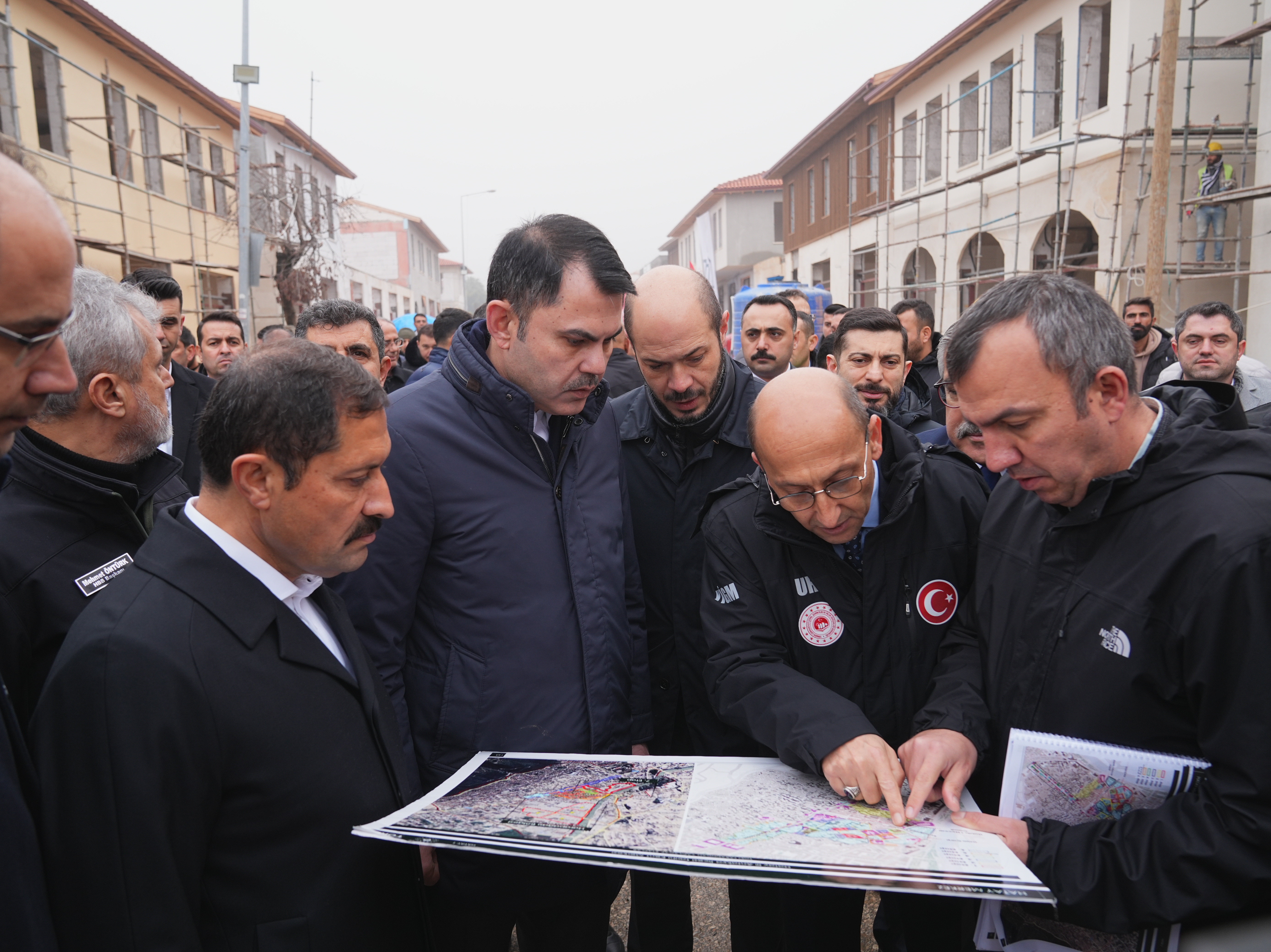 BAKAN KURUM: 2025’İN SONUNDA DÜKKANINA YERLEŞMEYEN ESNAF KALMAYACAK