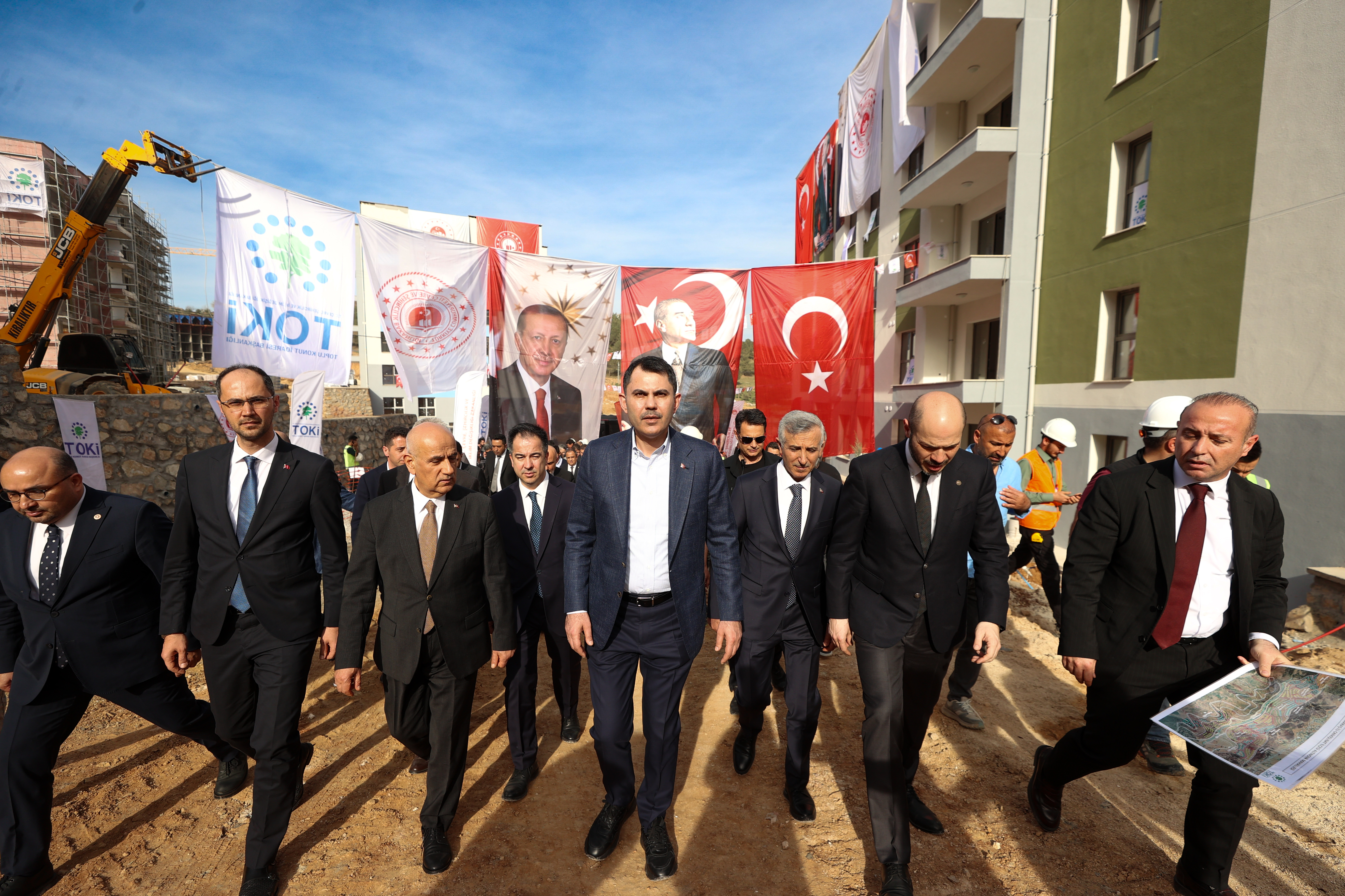 BAKAN KURUM, KAHRAMANMARAŞ’TA AFET KONUTLARI ŞANTİYELERİNDE İNCELEME YAPTI