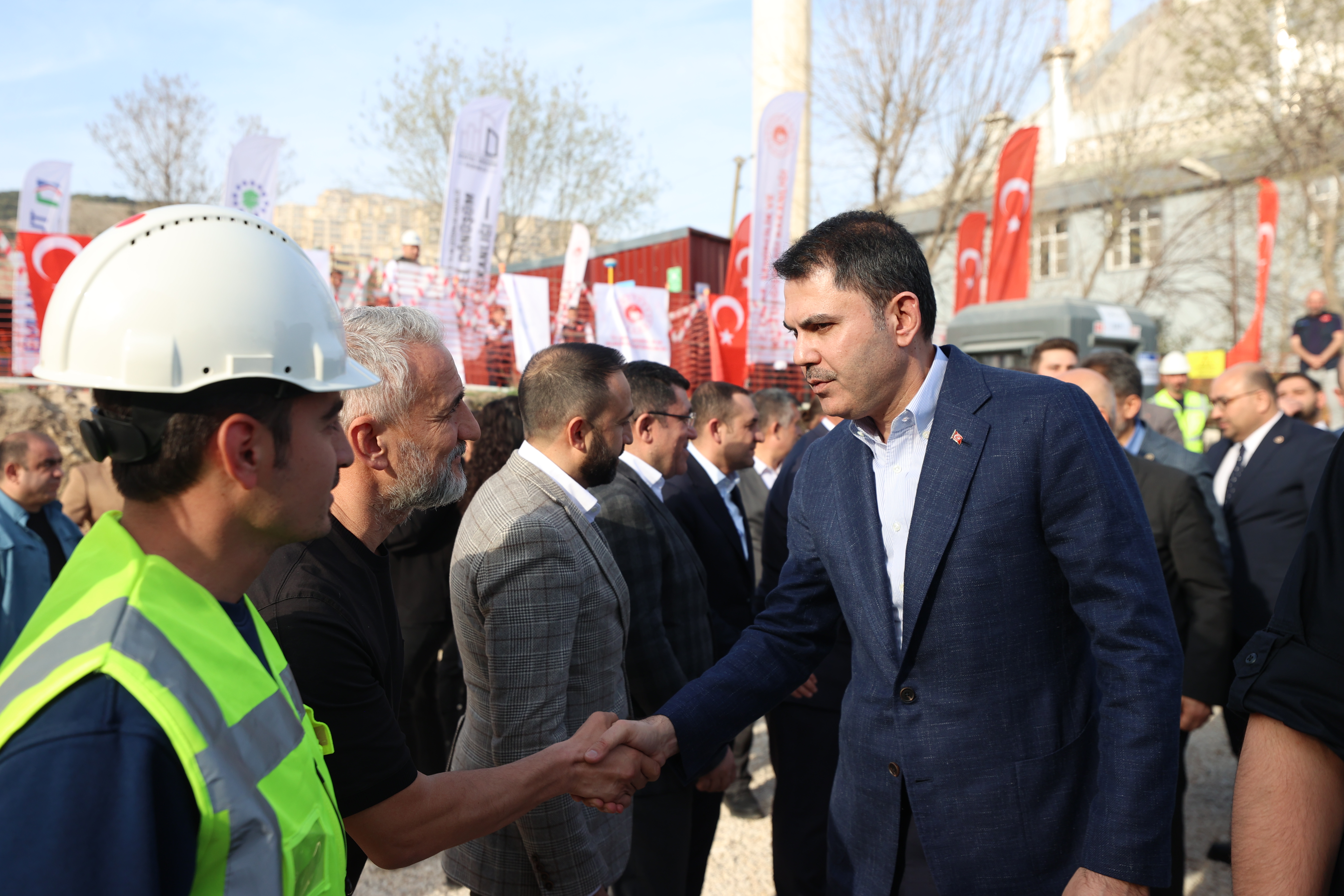 BAKAN KURUM, KAHRAMANMARAŞ’TA AFET KONUTLARI ŞANTİYELERİNDE İNCELEME YAPTI