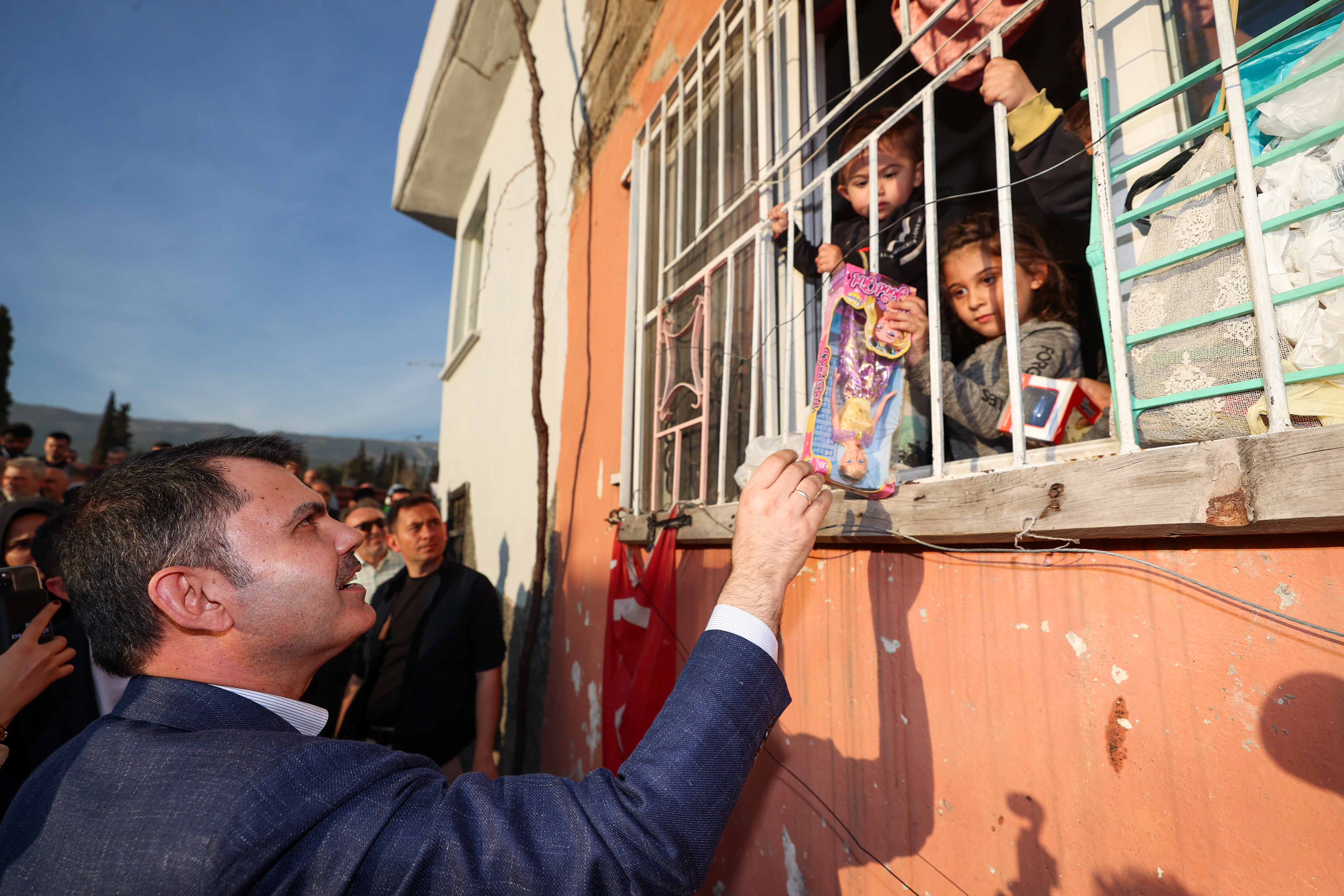 BAKAN KURUM, KAHRAMANMARAŞ’TA AFET KONUTLARI ŞANTİYELERİNDE İNCELEME YAPTI