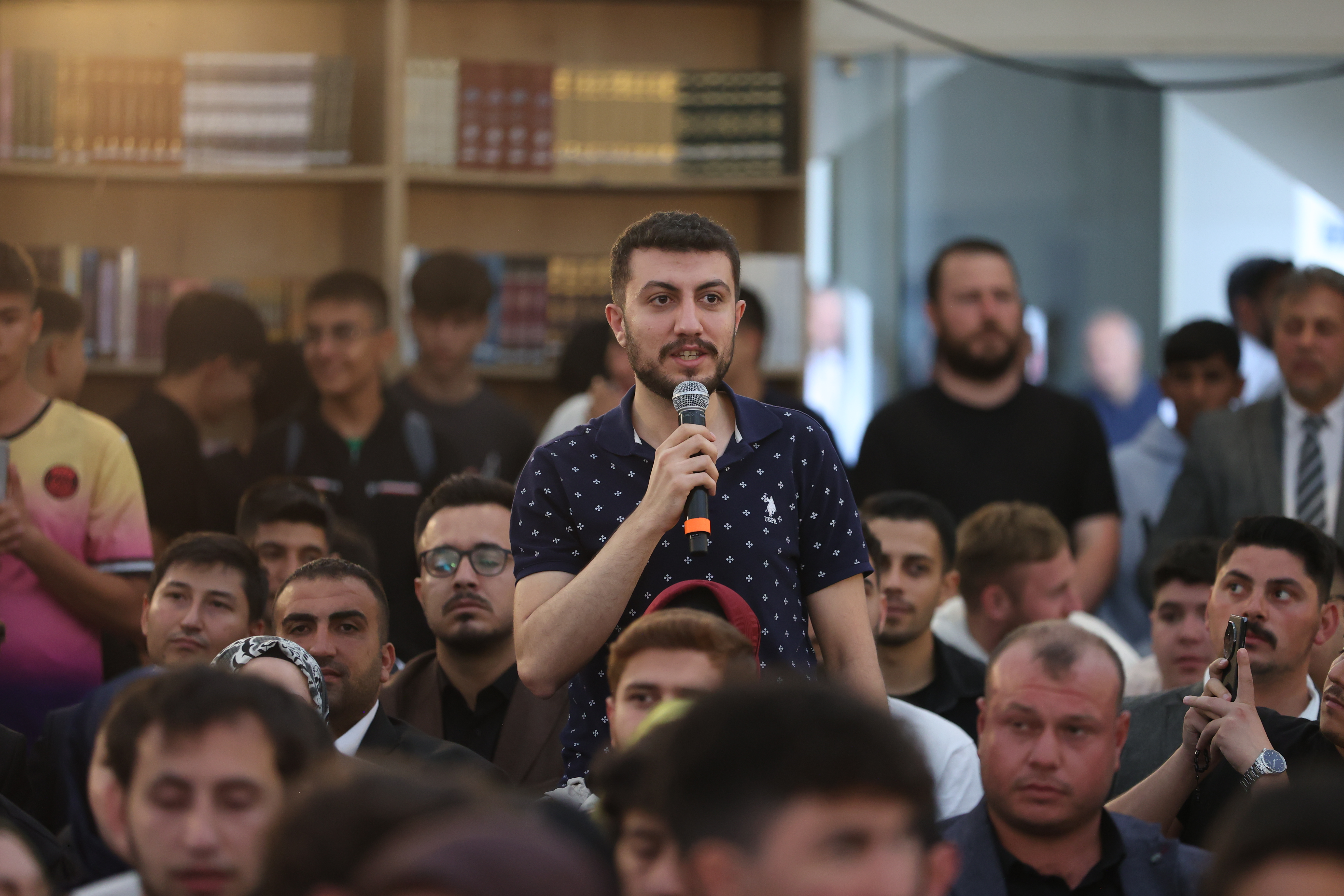 BAKAN KURUM KONYA’DA GENÇLERLE BULUŞTU