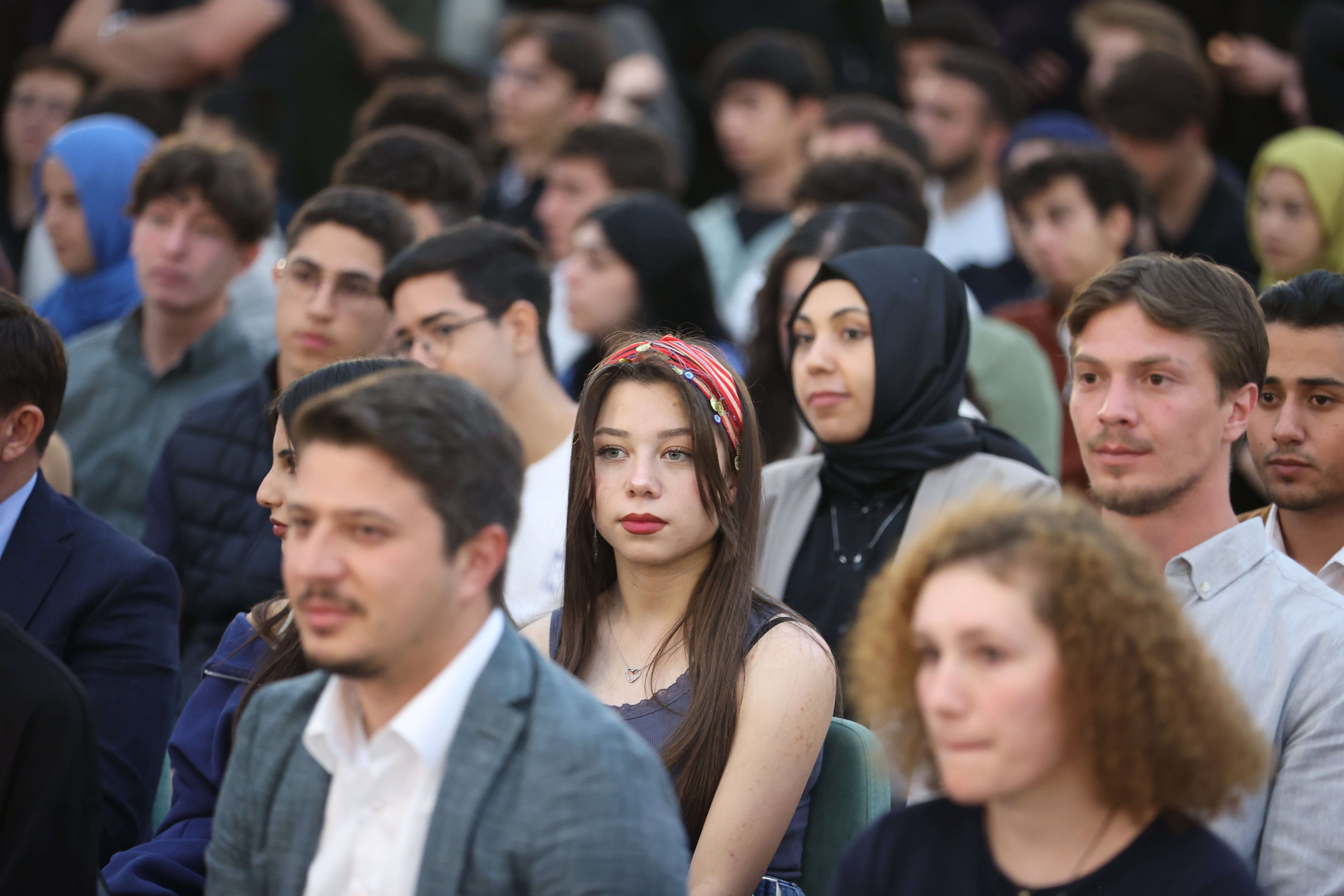 BAKAN KURUM KONYA’DA GENÇLERLE BULUŞTU