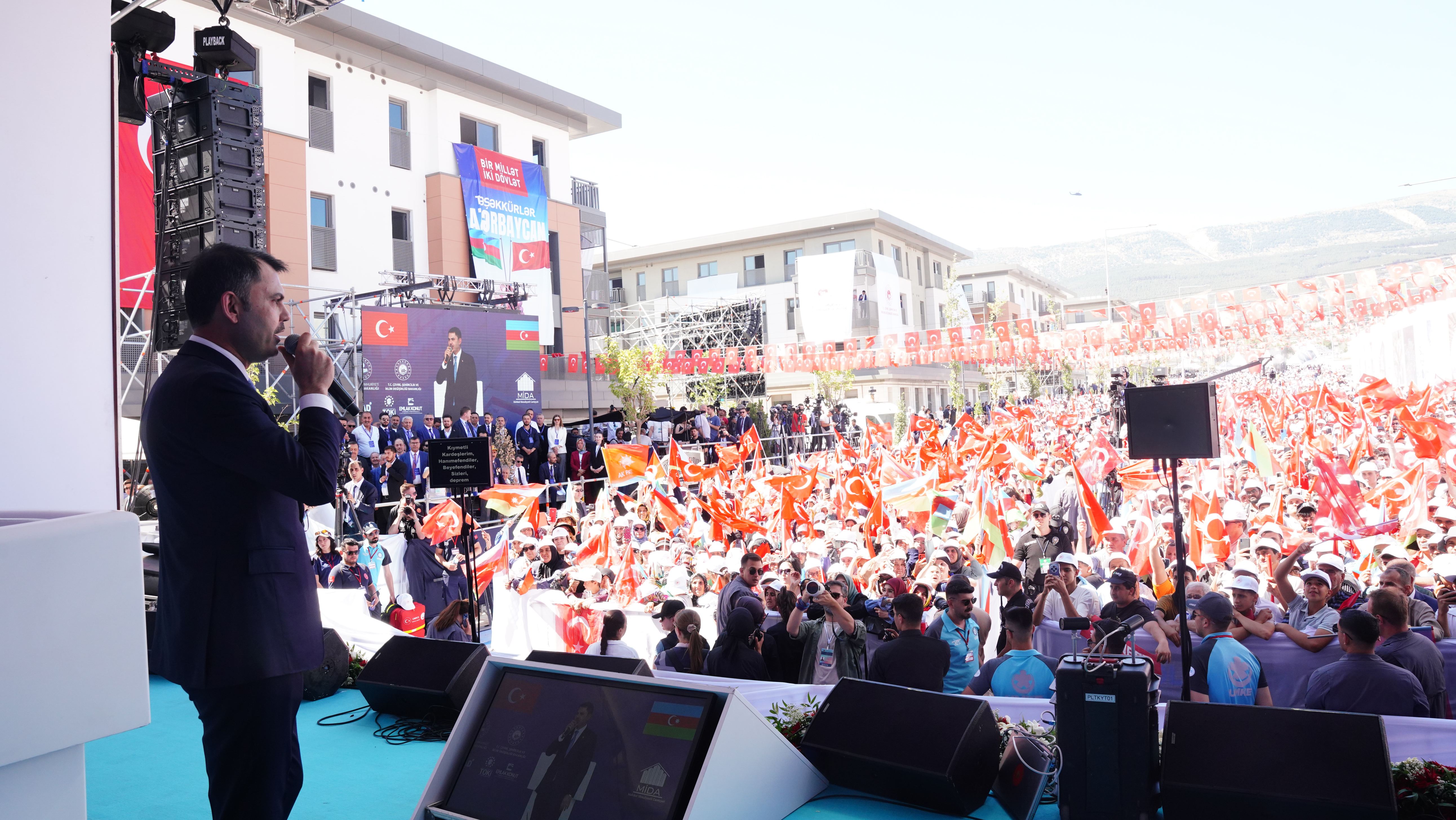 BAKAN KURUM: YUVASINA KAVUŞMAYAN TEK BİR VATANDAŞIMIZI BIRAKMAYACAĞIZ