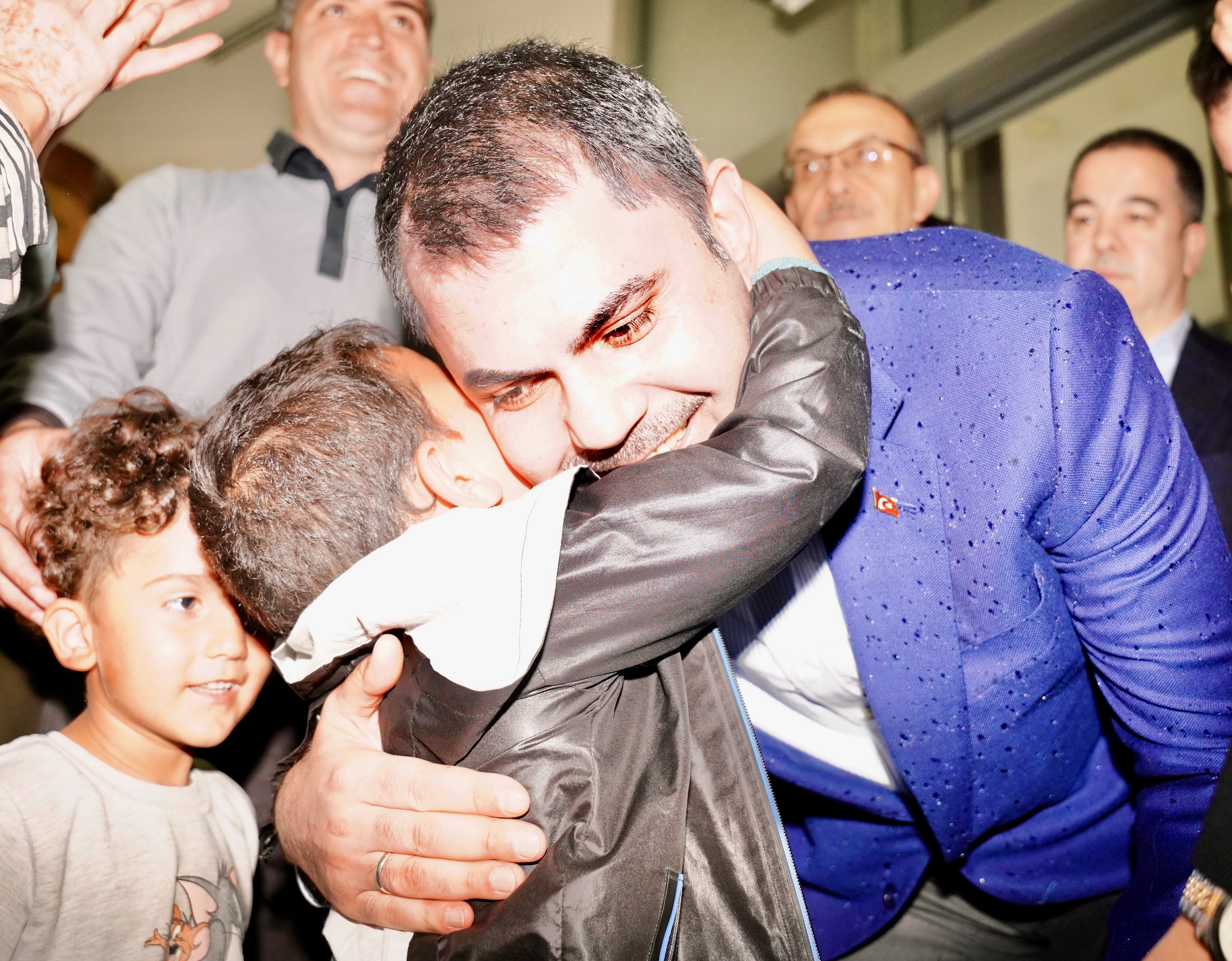 BAKAN KURUM: TESLİMATTA 250 BİNİ GEÇTİK SÖZÜMÜZÜ İNŞA ETMEYE DEVAM