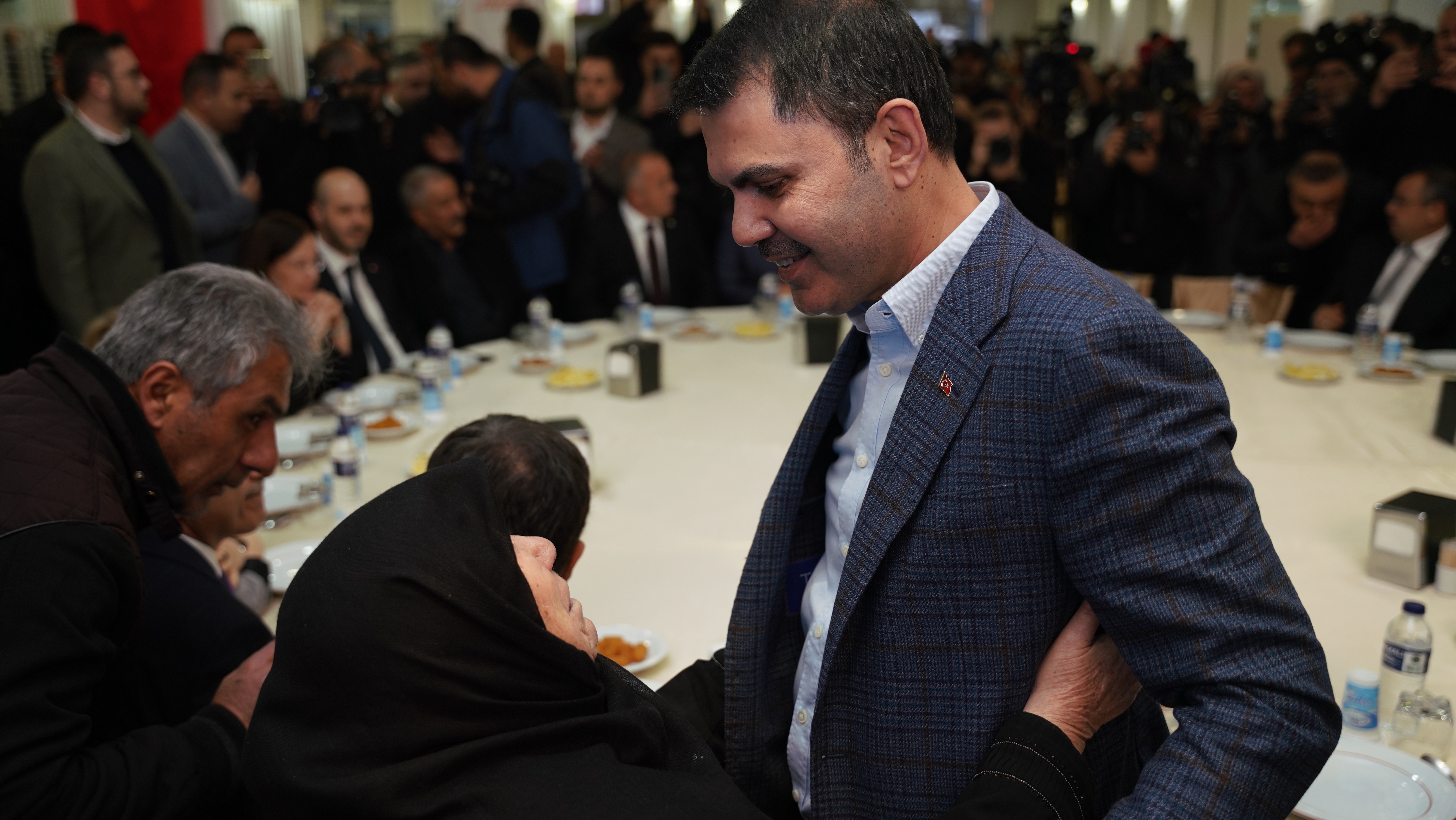 BAKAN KURUM: TESLİMATTA 250 BİNİ GEÇTİK SÖZÜMÜZÜ İNŞA ETMEYE DEVAM