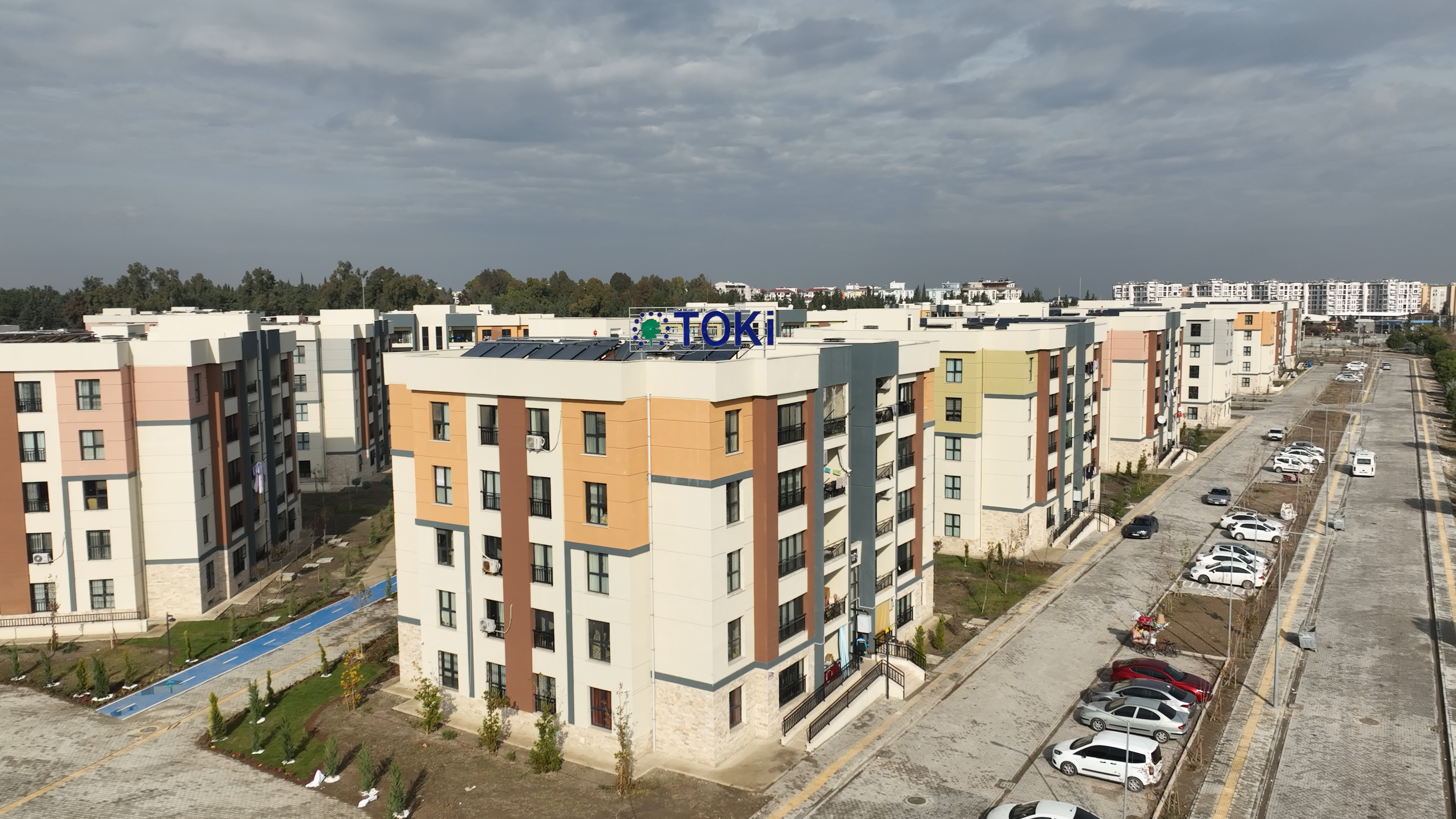 BAKAN KURUM: TESLİMATTA 250 BİNİ GEÇTİK SÖZÜMÜZÜ İNŞA ETMEYE DEVAM