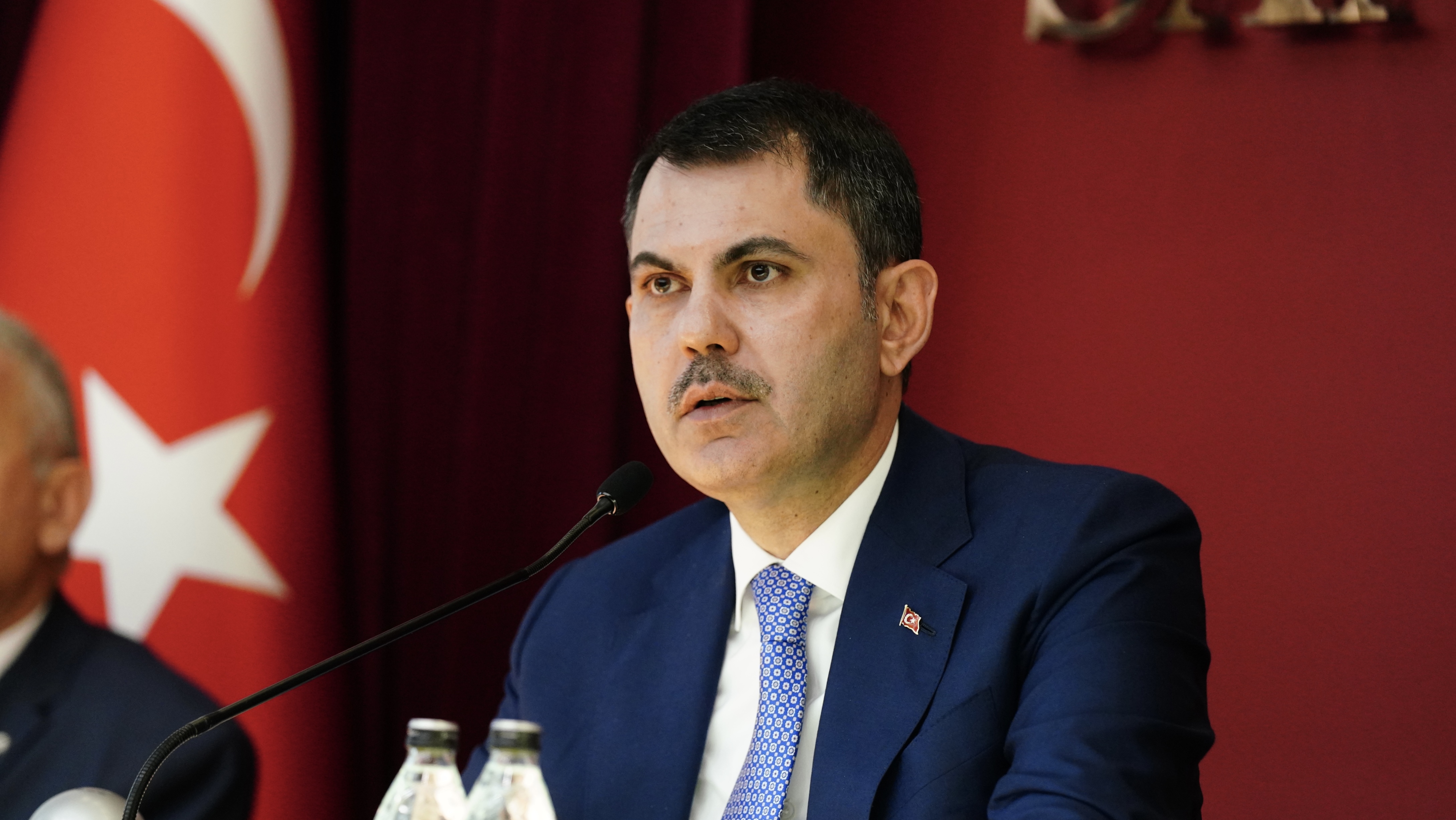 BAKAN KURUM AÇIKLADI: İSTANBUL’DA KİRALIK SOSYAL KONUT YAPILACAK, SANAYİ ANADOLU’YA TAŞINACAK
