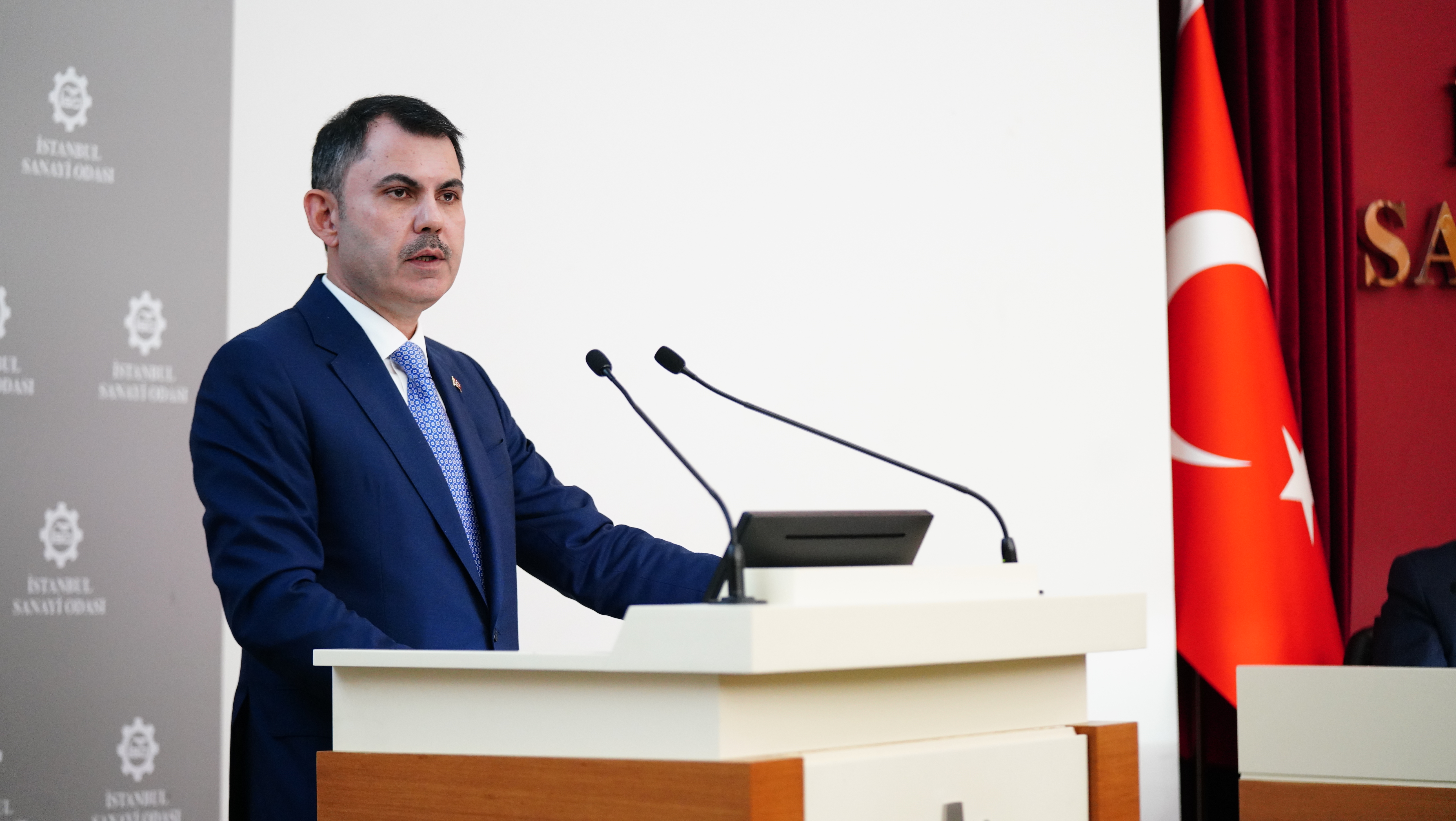 BAKAN KURUM AÇIKLADI: İSTANBUL’DA KİRALIK SOSYAL KONUT YAPILACAK, SANAYİ ANADOLU’YA TAŞINACAK