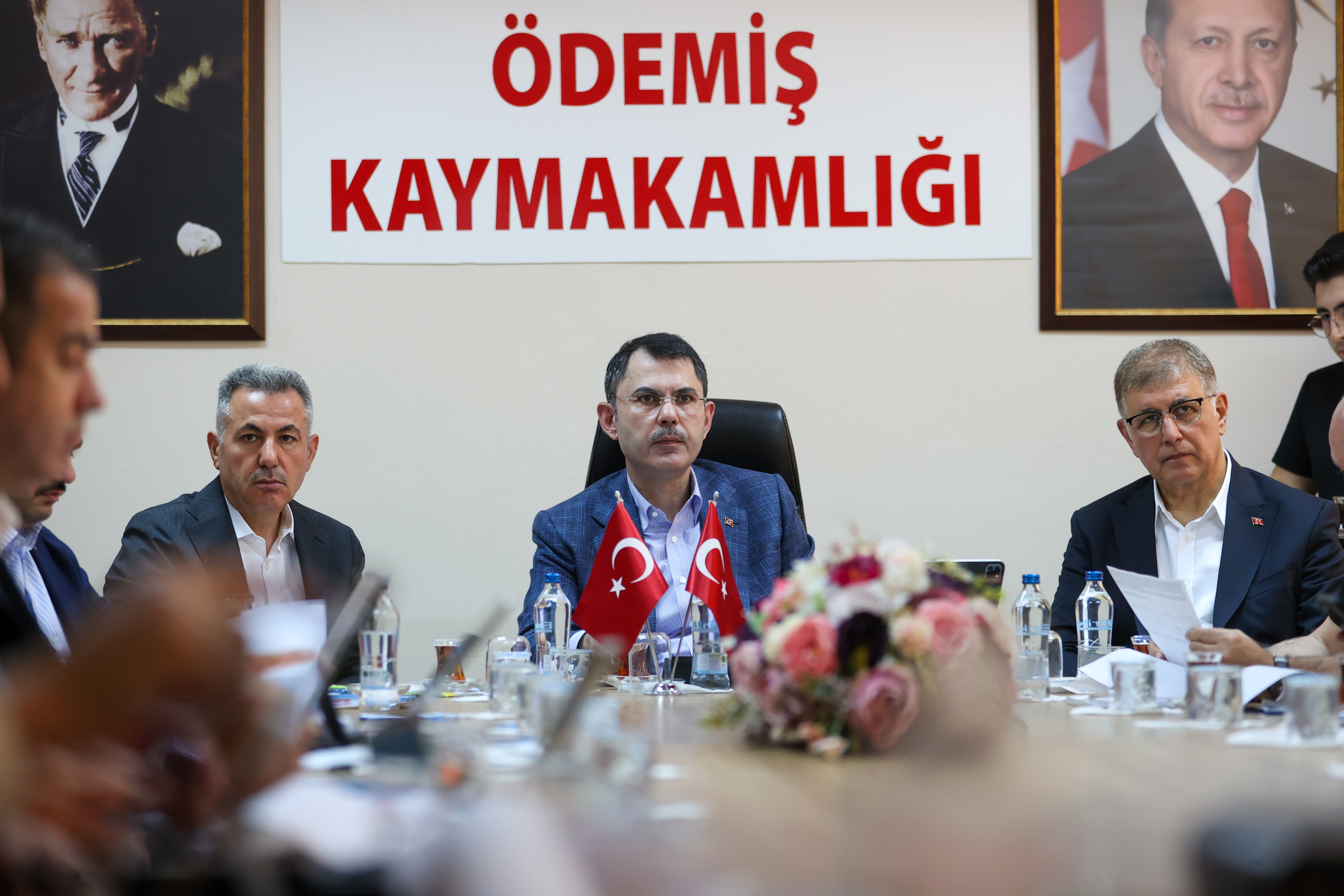 BAKAN KURUM ÖDEMİŞ’TE ORMAN YANGINI KOORDİNASYON TOPLANTISINA BAŞKANLIK ETTİ