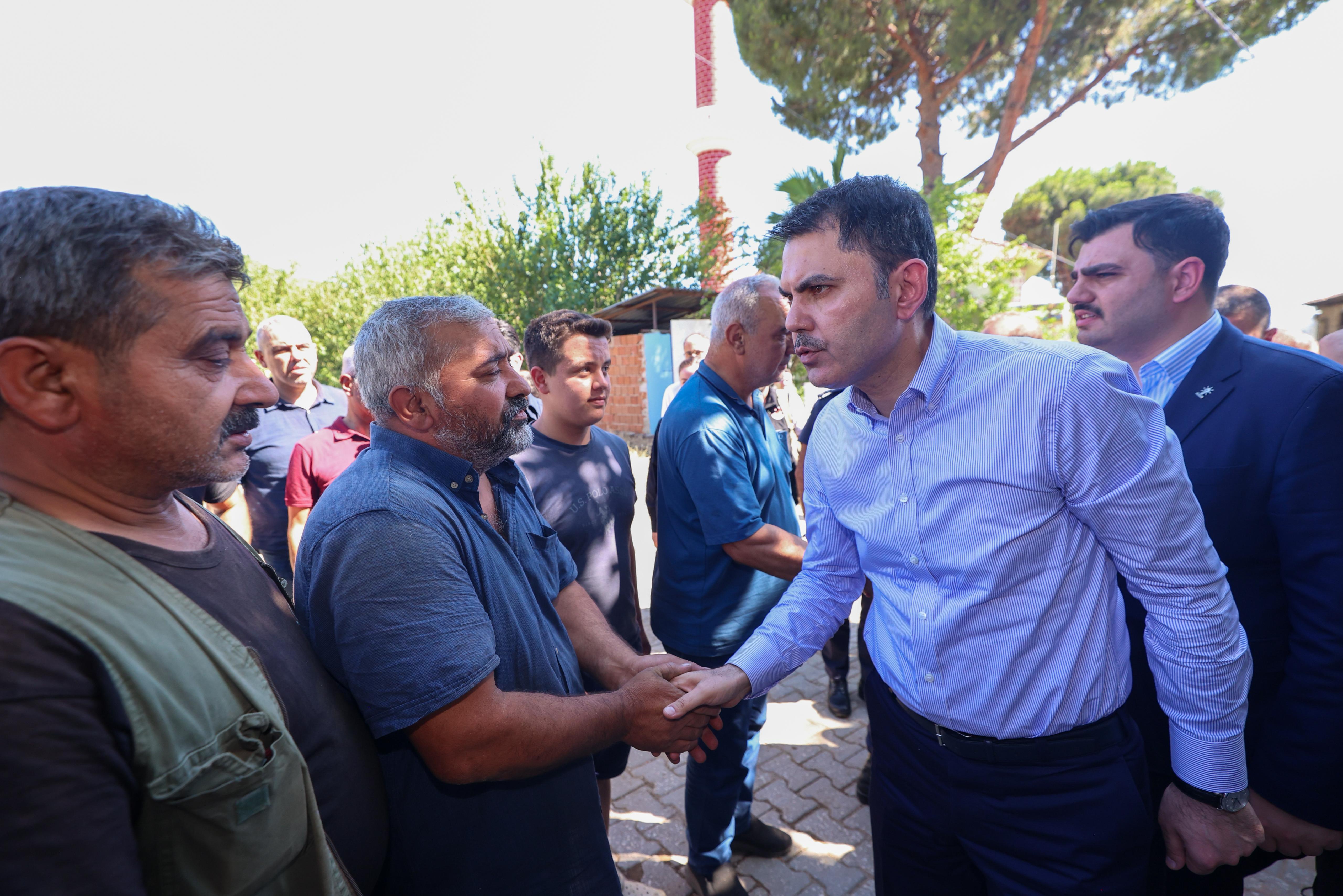 BAKAN KURUM, ORMAN YANGININDAN ETKİLENEN ÖDEMİŞ’TE