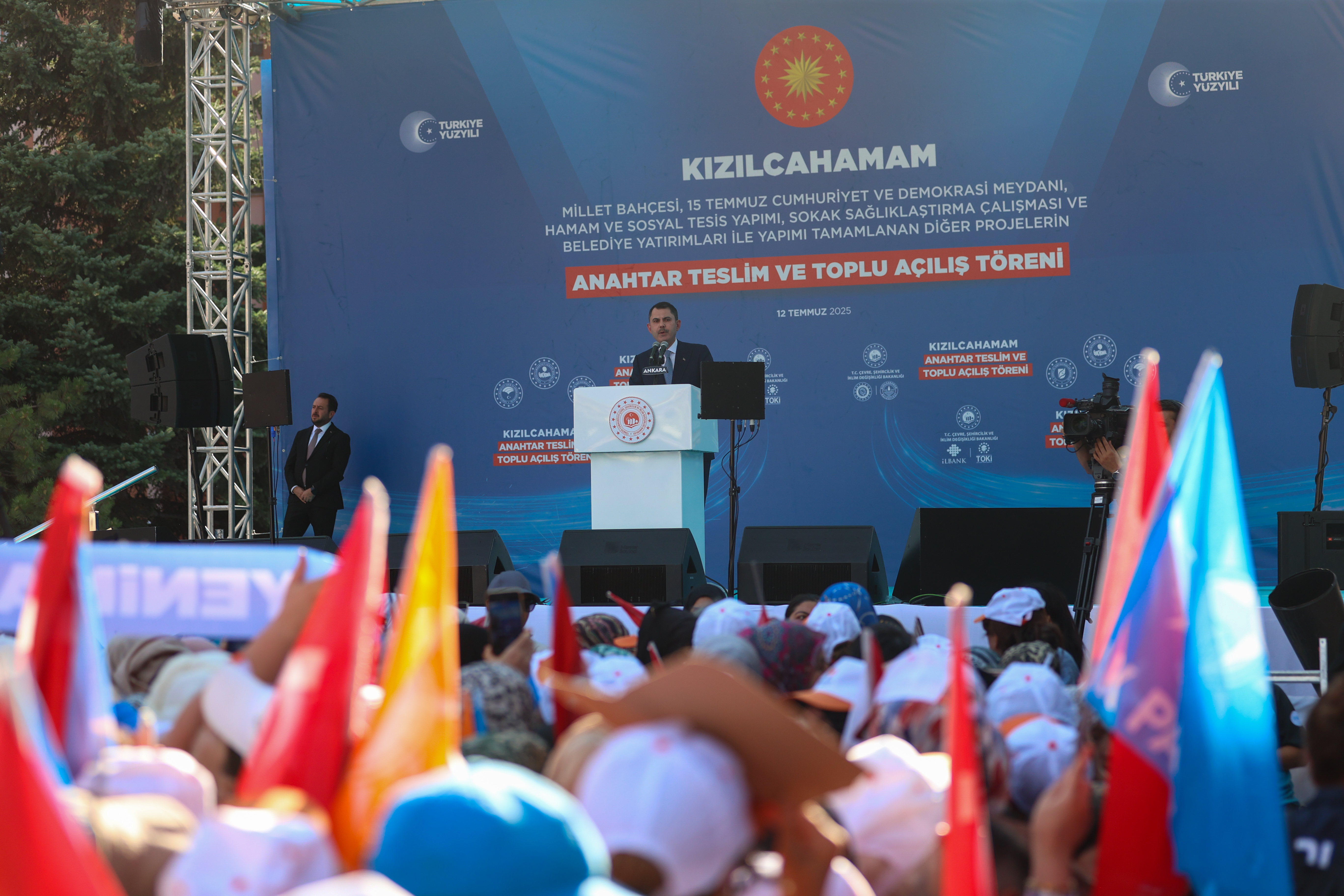 BAKAN KURUM KIZILCAHAMAM TOPLU AÇILIŞ TÖRENİNDE KONUŞTU