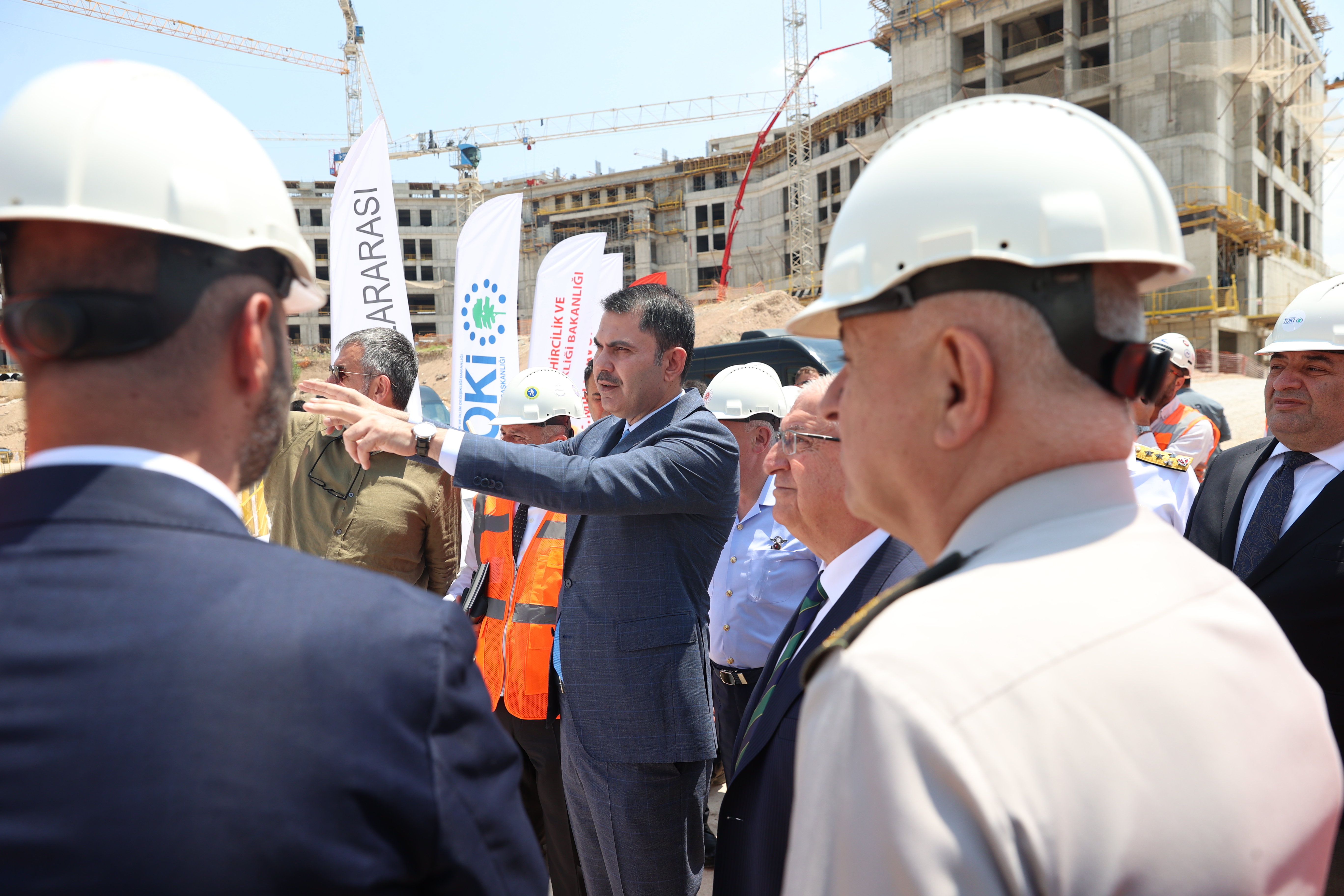 BAKAN KURUM VE BAKAN GÜLER’DEN, AY YILDIZ YERLEŞKESİNDE İNCELEME