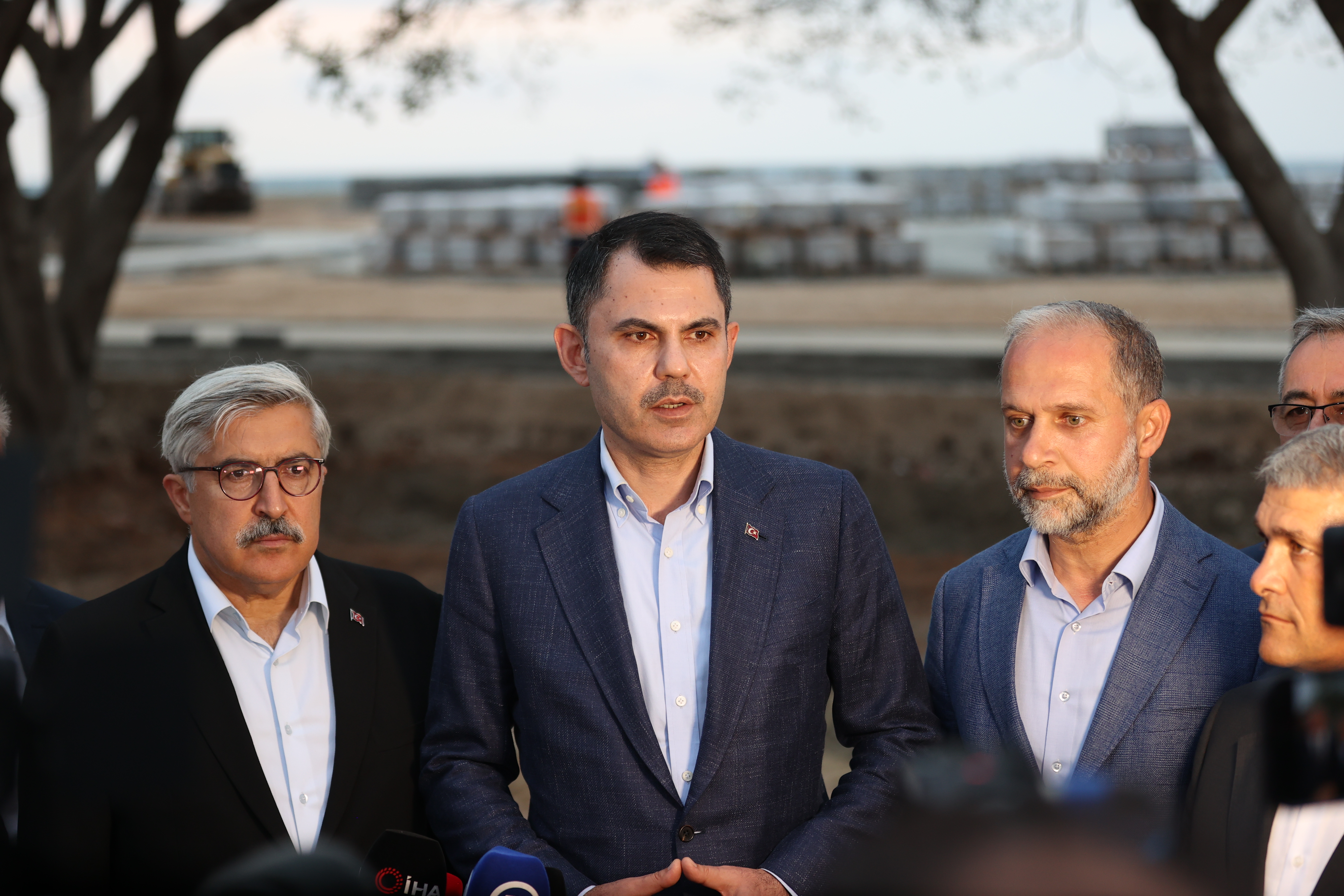 BAKAN KURUM, İSKENDERUN SAHİLİ'NDE İNCELEME YAPTI