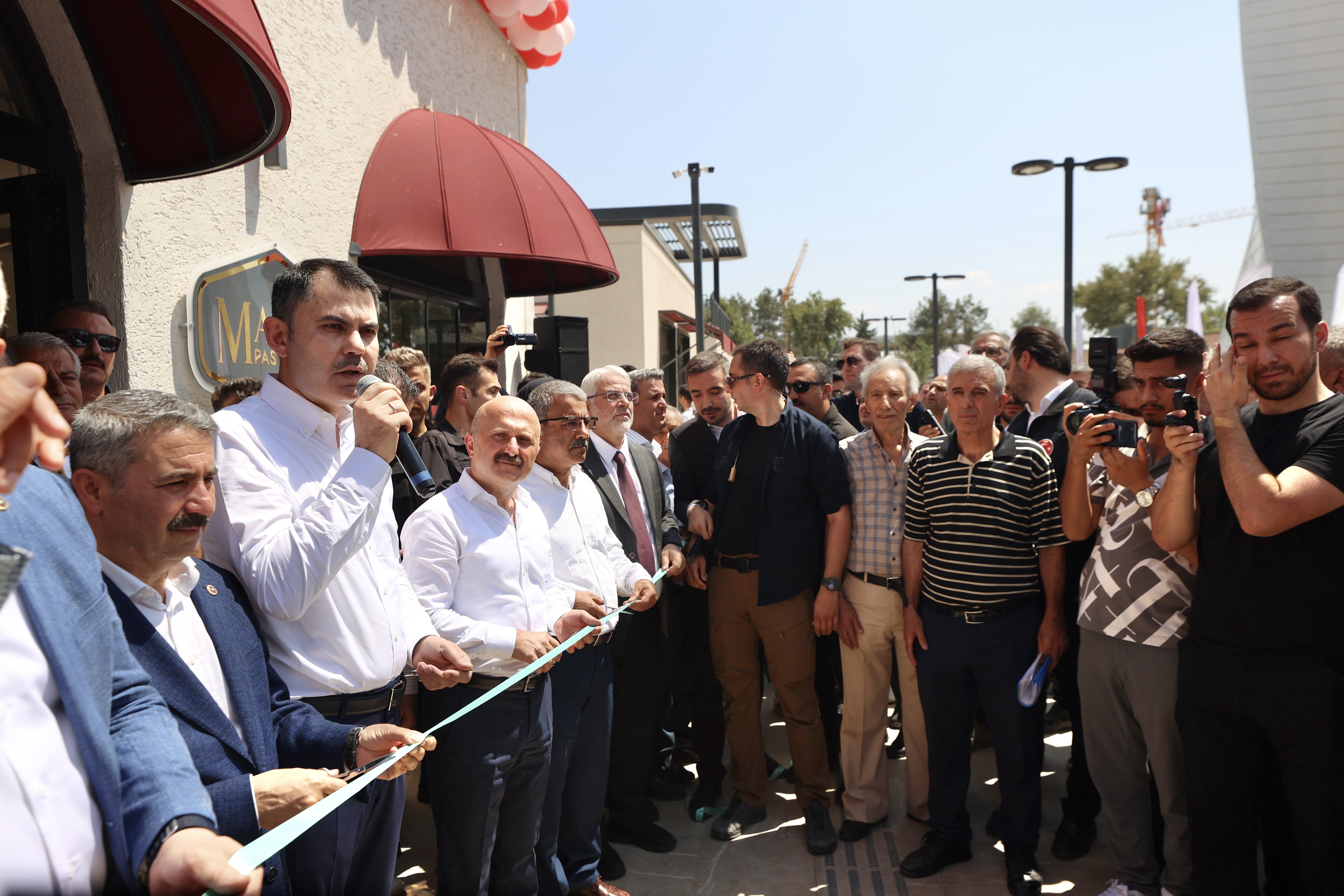 BAKAN KURUM: DEPREM BÖLGESİNİN HER METREKARESİNDE DEVLET ÇALIŞMIŞTIR, MİLLET KAZANMIŞTIR