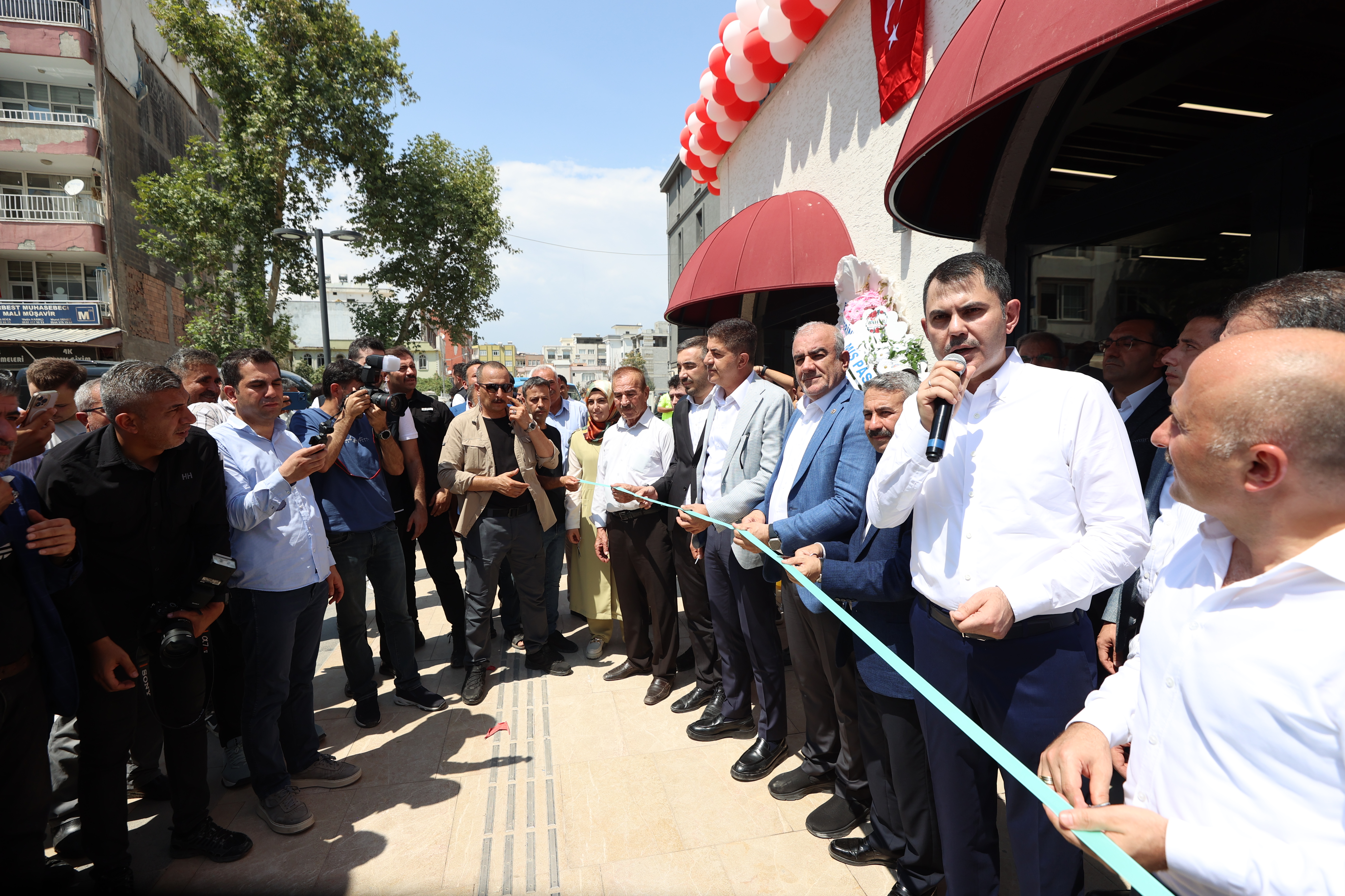 BAKAN KURUM: DEPREM BÖLGESİNİN HER METREKARESİNDE DEVLET ÇALIŞMIŞTIR, MİLLET KAZANMIŞTIR