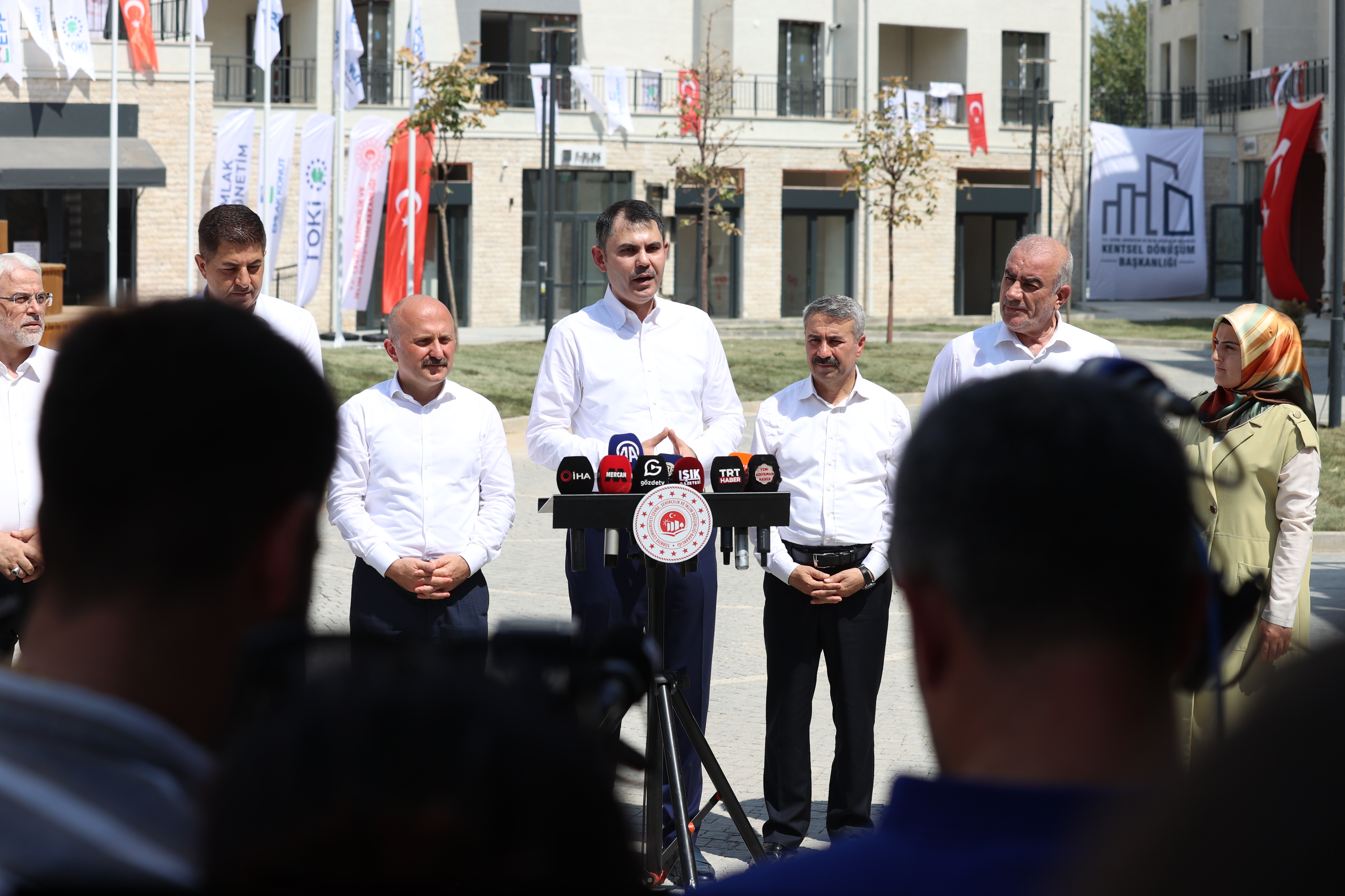 BAKAN KURUM: DEPREM BÖLGESİNİN HER METREKARESİNDE DEVLET ÇALIŞMIŞTIR, MİLLET KAZANMIŞTIR