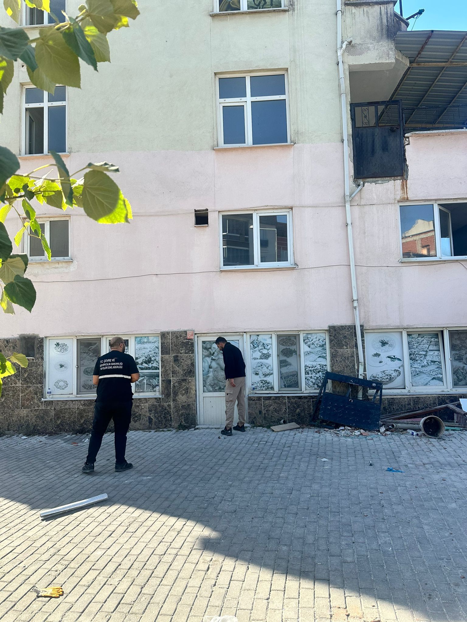 BAKAN KURUM, SINDIRGI DEPREMİNE İLİŞKİN HASAR TESPİT VERİLERİNİ AÇIKLADI
