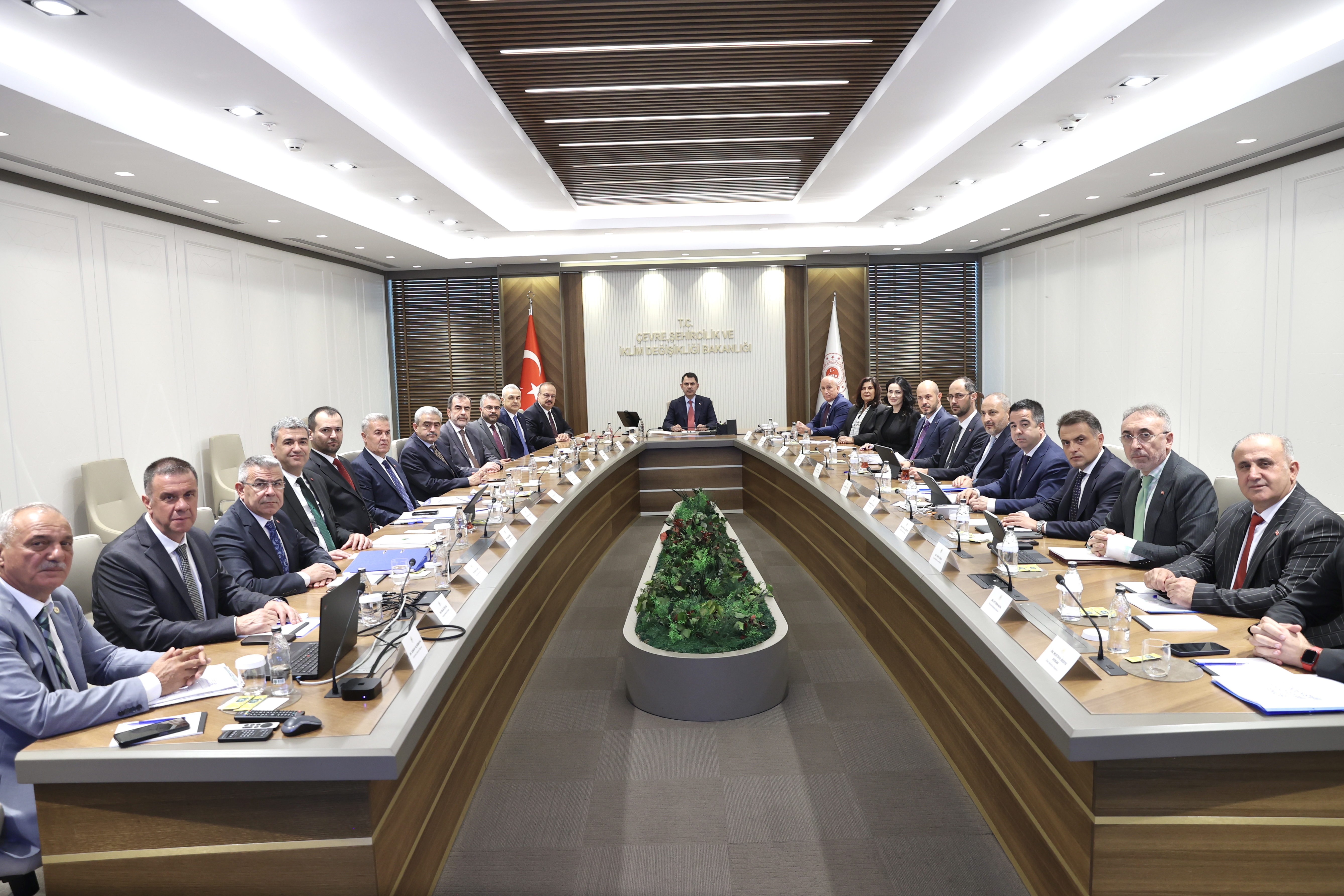 BAKAN KURUM, AYDIN HEYETİNİ KABUL ETTİ