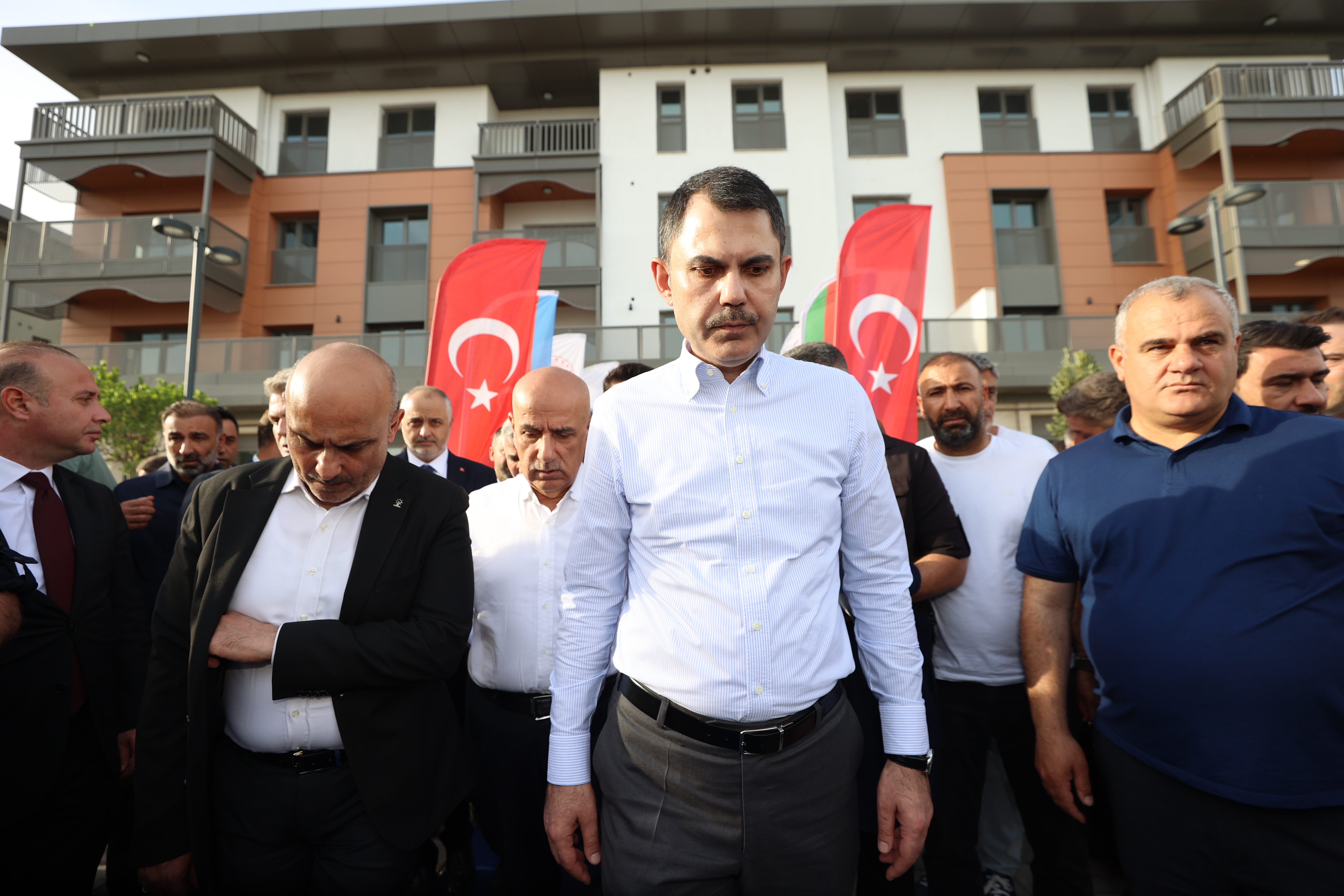 BAKAN KURUM: BİR KEZ DAHA SEVİNCE, HEYECANA, UMUDA ORTAK OLUYORUZ