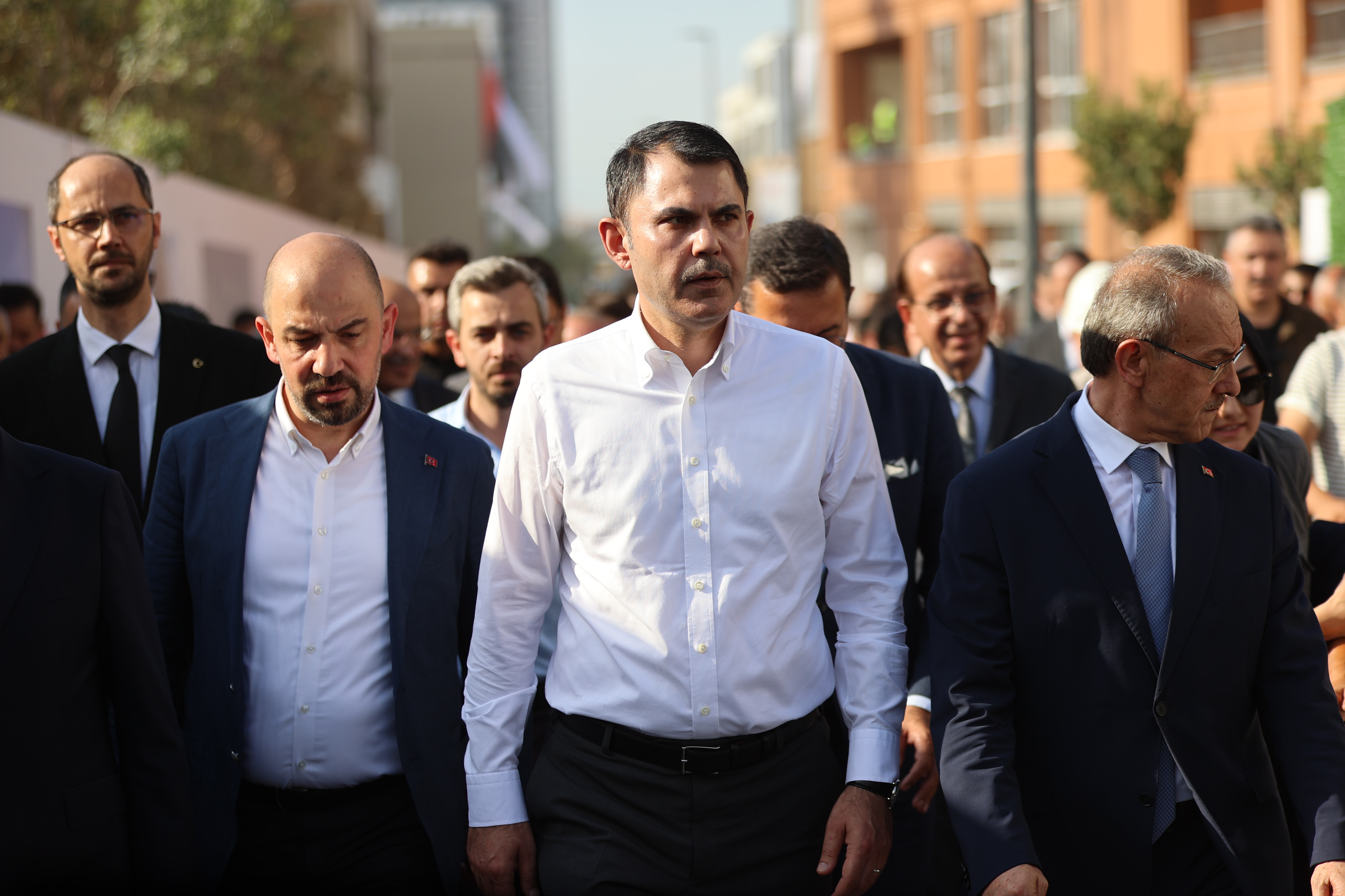 BAKAN KURUM: YARIN SÖZ VERDİĞİMİZ YUVALARIN  YÜZDE 70’İNİ TESLİM ETMİŞ OLACAĞIZ