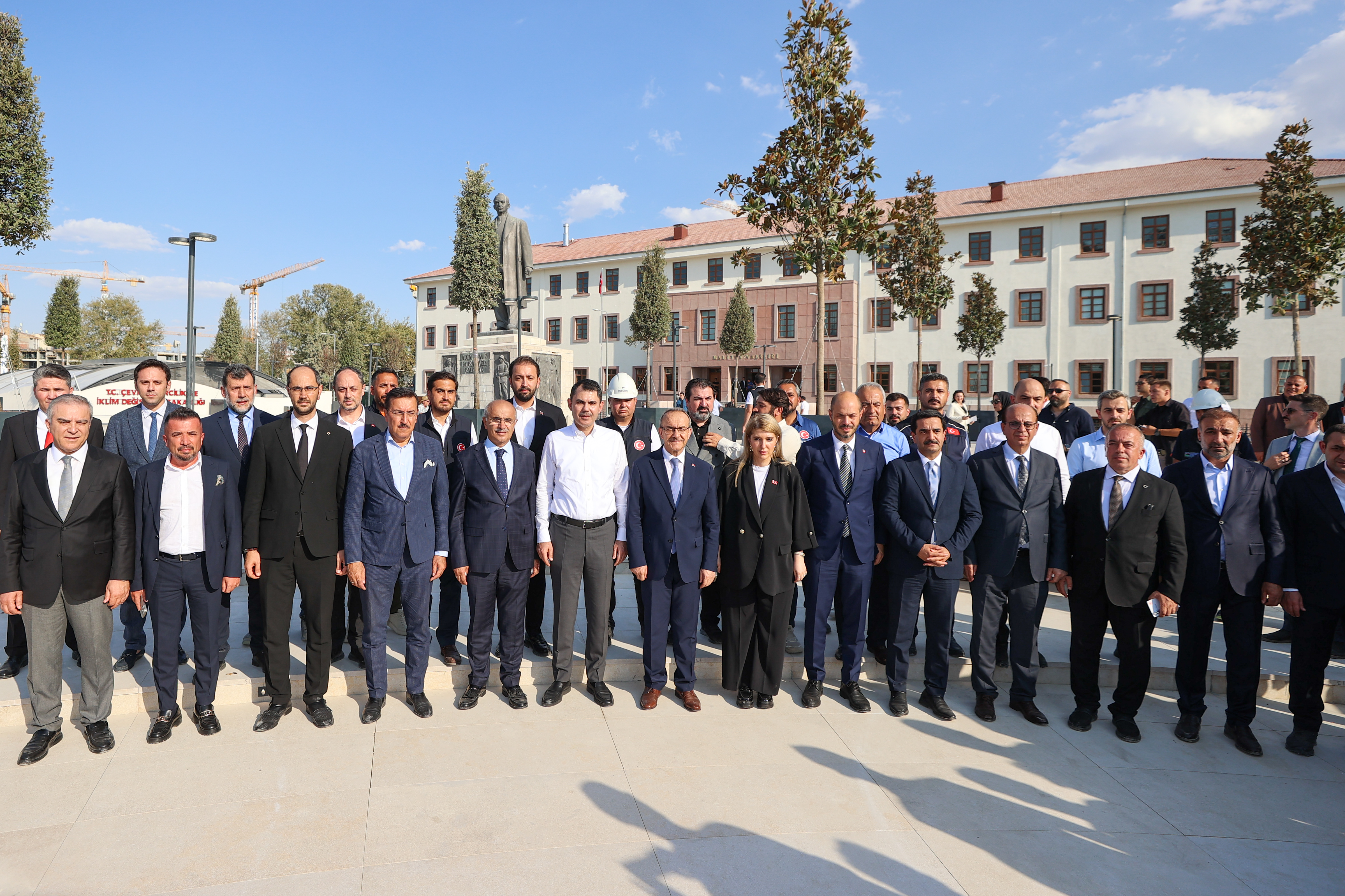 BAKAN KURUM: YARIN SÖZ VERDİĞİMİZ YUVALARIN  YÜZDE 70’İNİ TESLİM ETMİŞ OLACAĞIZ