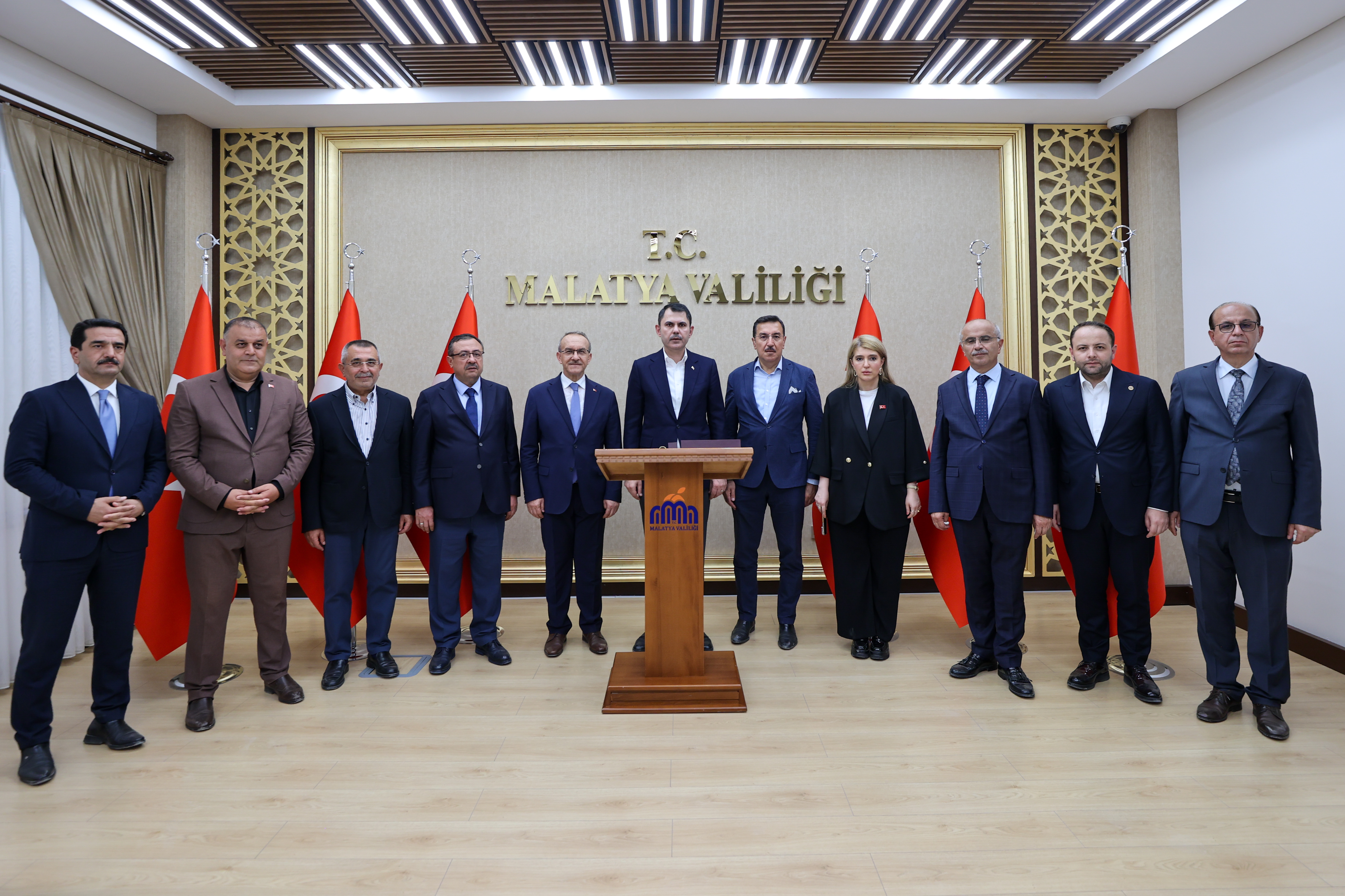 BAKAN KURUM: YARIN SÖZ VERDİĞİMİZ YUVALARIN  YÜZDE 70’İNİ TESLİM ETMİŞ OLACAĞIZ