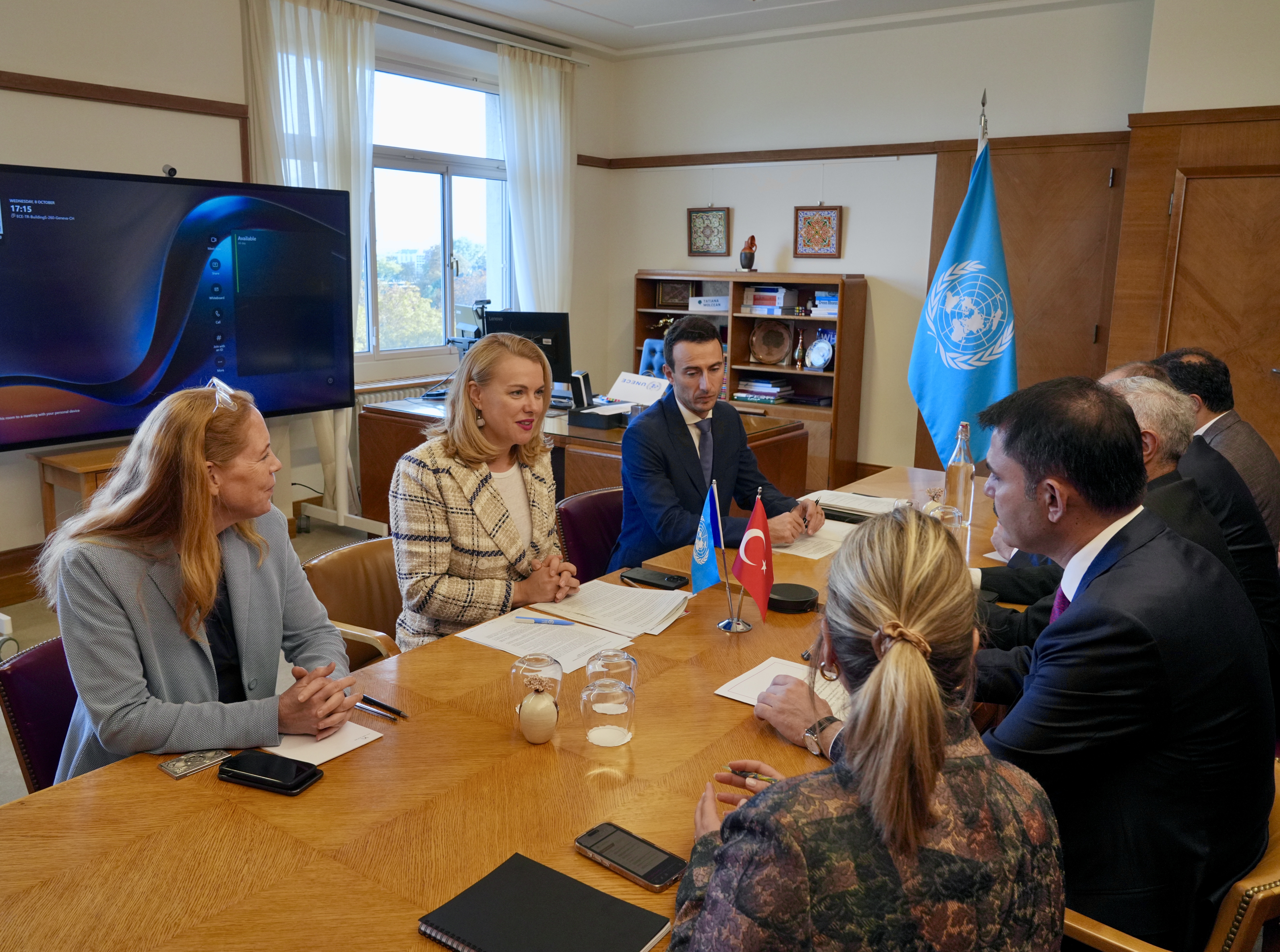 BAKAN KURUM, BM HABİTAT İCRA DİREKTÖRÜ ROSSBACH VE UNECE İCRA DİREKTÖRÜ MOLCEAN İLE GÖRÜŞTÜ