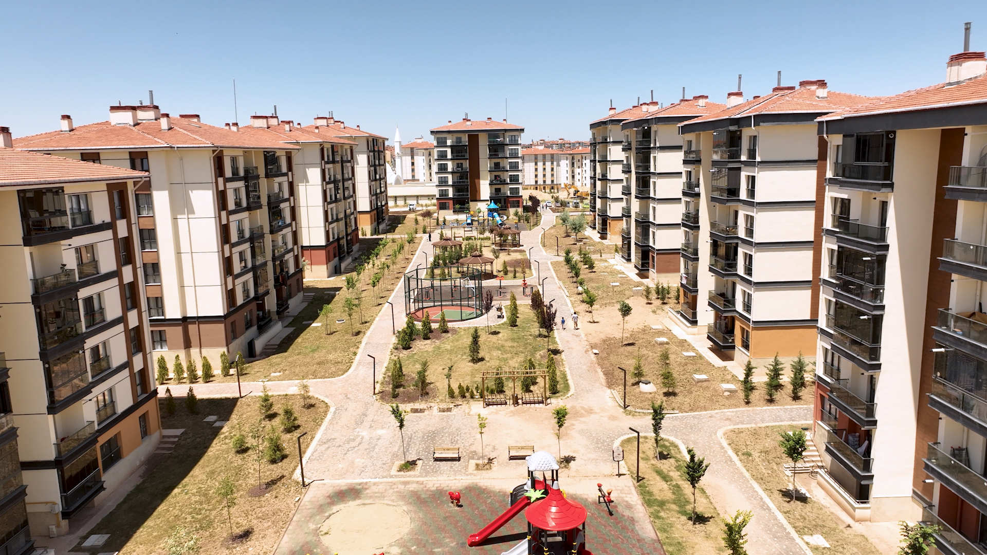 BAKAN KURUM: YÜZYILIN KONUT PROJESİ İLE 500 BİN ANAHTARI DAHA MİLLETİMİZLE BULUŞTURACAĞIZ