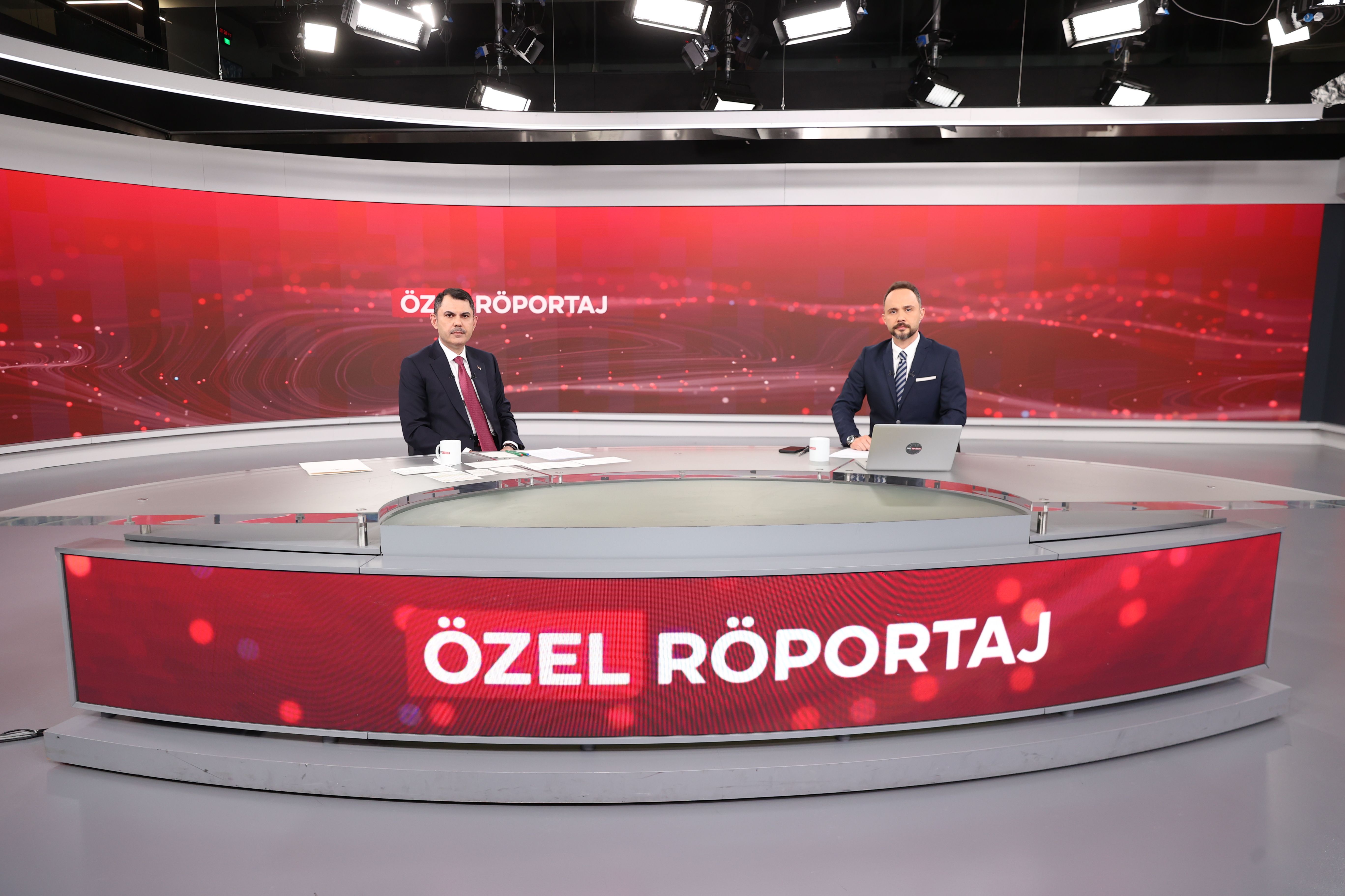 BAKAN KURUM: MİLLETİMİZE SÖZÜMÜZÜ TUTACAĞIZ VATANDAŞIMIZI EV SAHİBİ YAPACAĞIZ