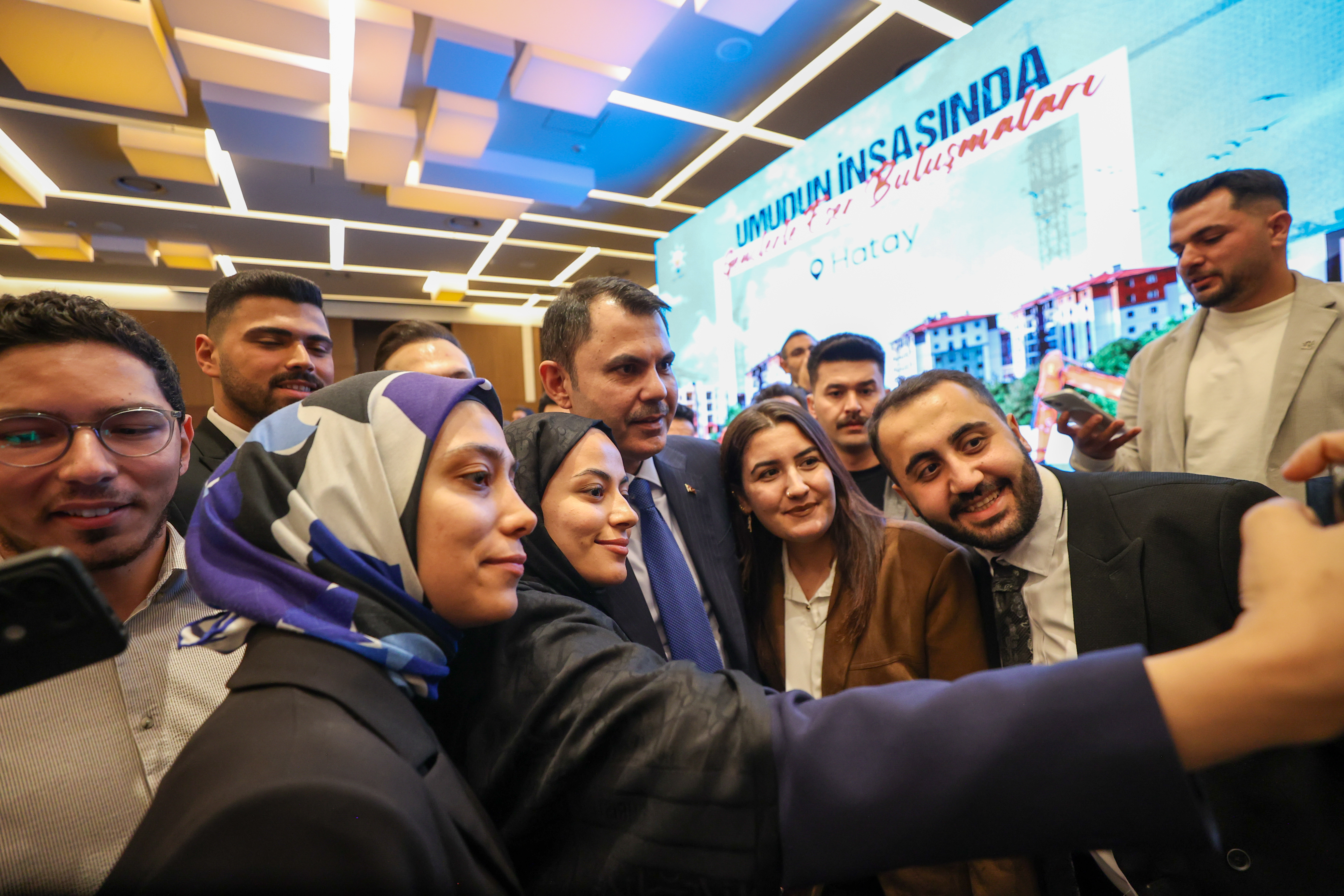 BAKAN KURUM, GENÇ MÜHENDİS VE MİMARLARA HATAY’DA ASRIN İNŞASINI ANLATTI