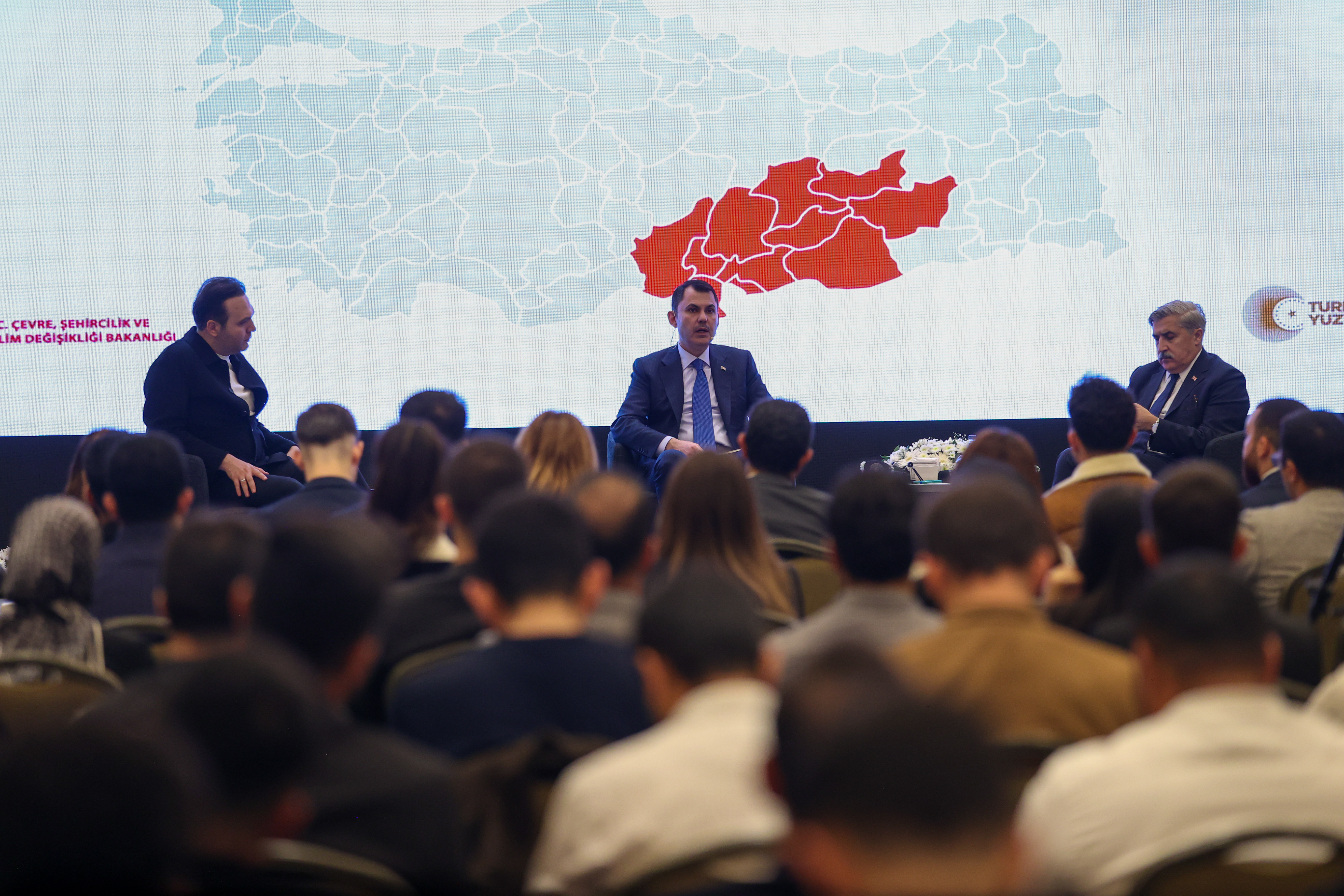 BAKAN KURUM, GENÇ MÜHENDİS VE MİMARLARA HATAY’DA ASRIN İNŞASINI ANLATTI