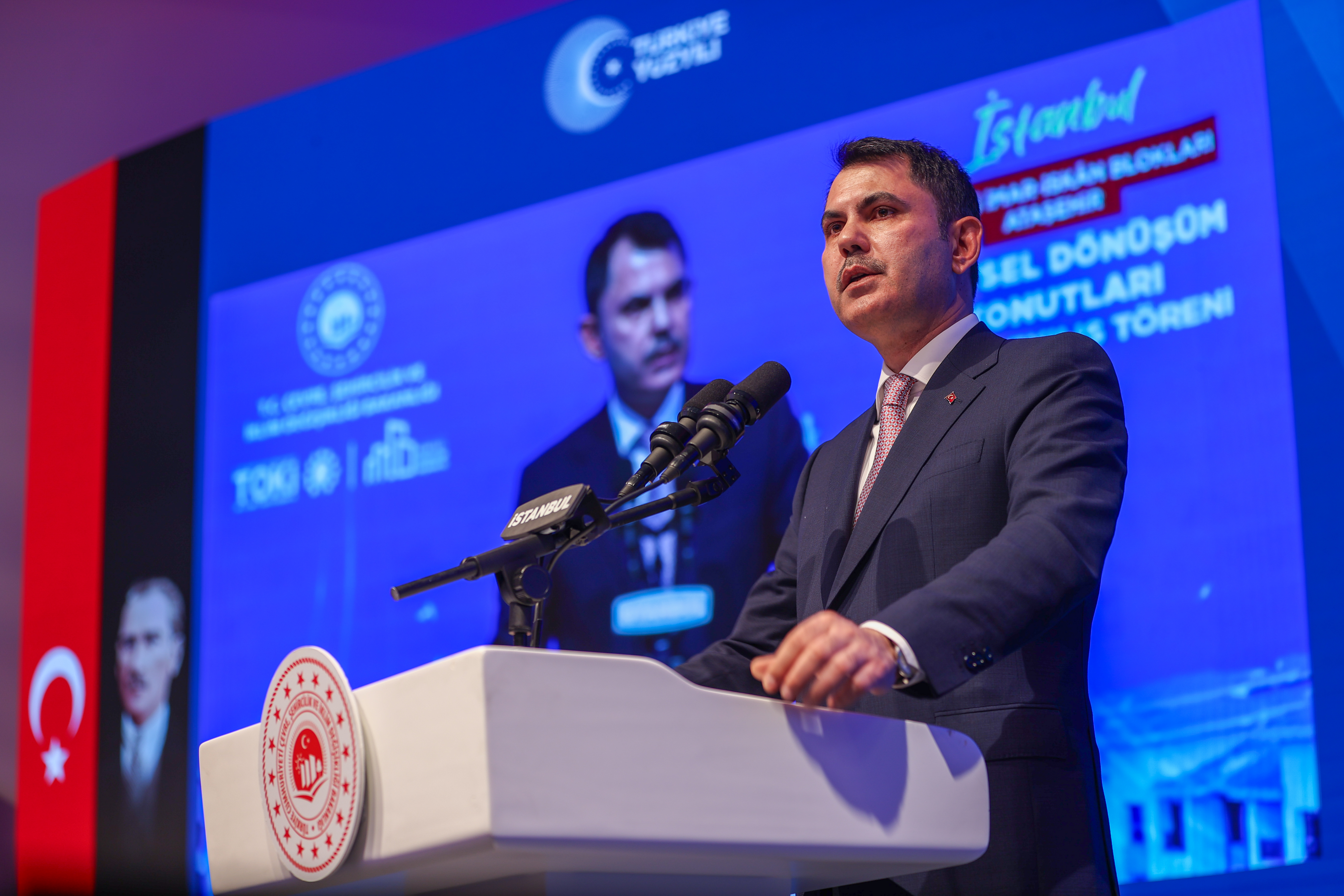 BAKAN KURUM: TÜRKİYE’DE DEVAM EDEN İKİ KENTSEL DÖNÜŞÜM PROJESİNDEN BİRİNİ İSTANBUL’A YAPIYORUZ