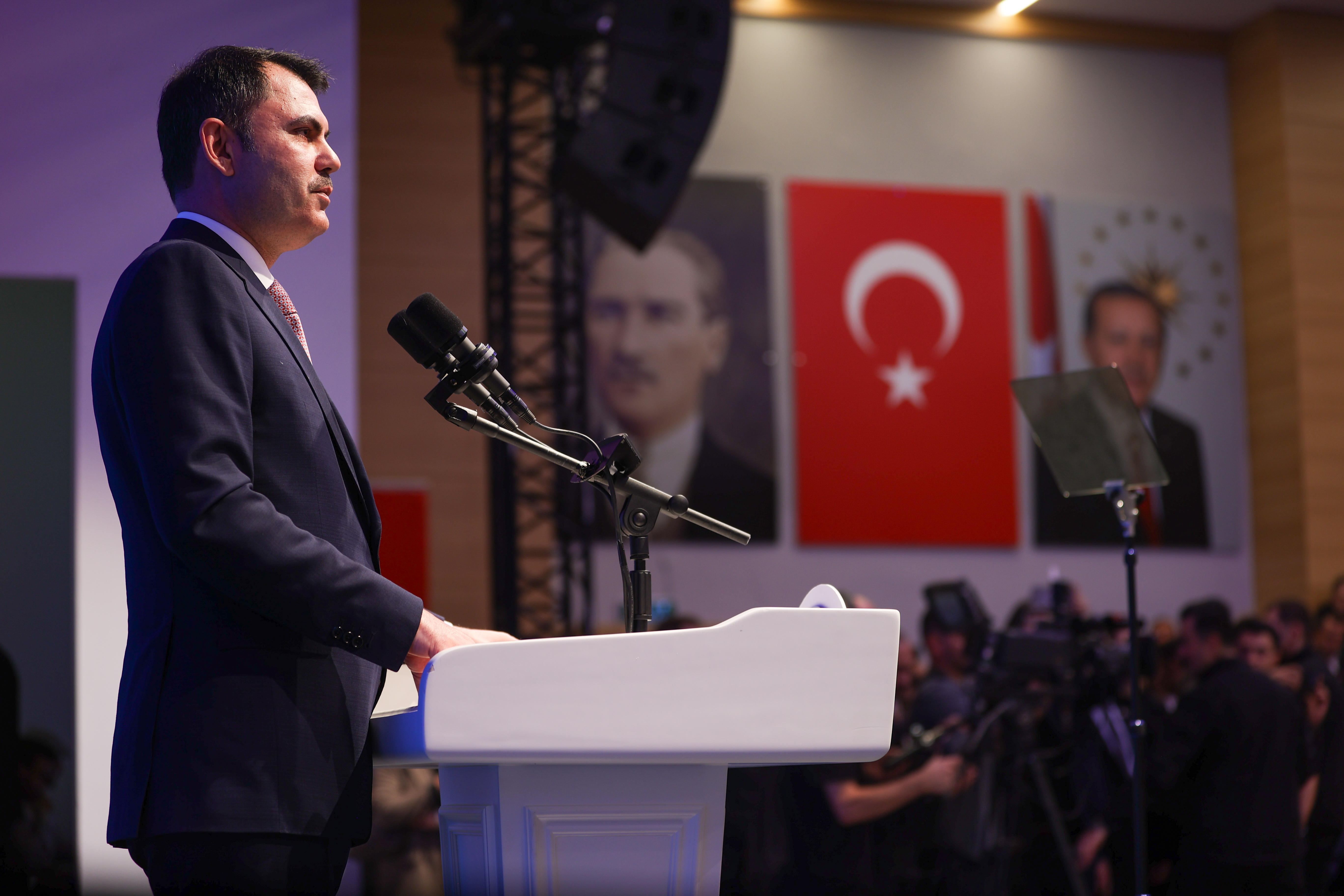 BAKAN KURUM: TÜRKİYE’DE DEVAM EDEN İKİ KENTSEL DÖNÜŞÜM PROJESİNDEN BİRİNİ İSTANBUL’A YAPIYORUZ