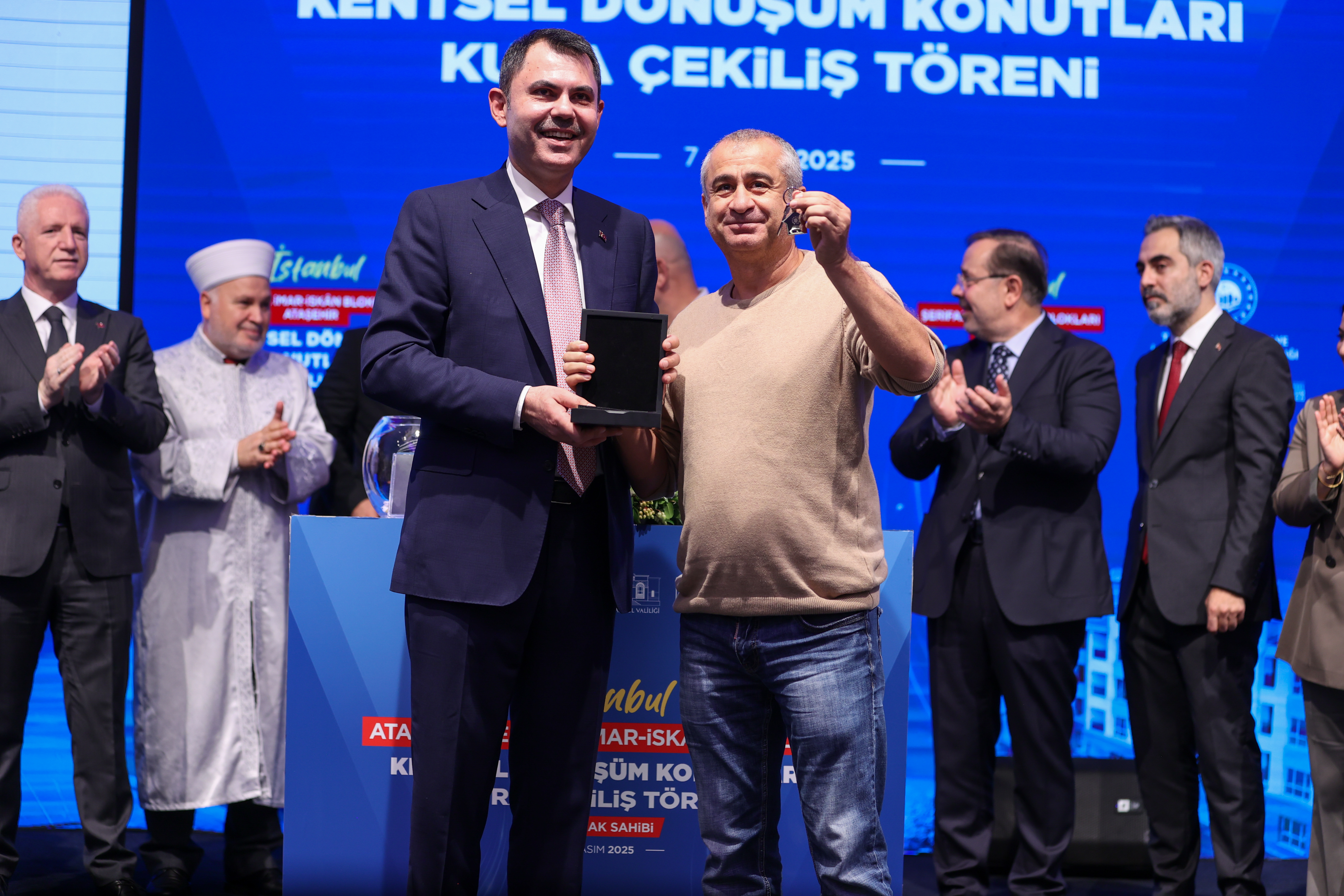 BAKAN KURUM: TÜRKİYE’DE DEVAM EDEN İKİ KENTSEL DÖNÜŞÜM PROJESİNDEN BİRİNİ İSTANBUL’A YAPIYORUZ