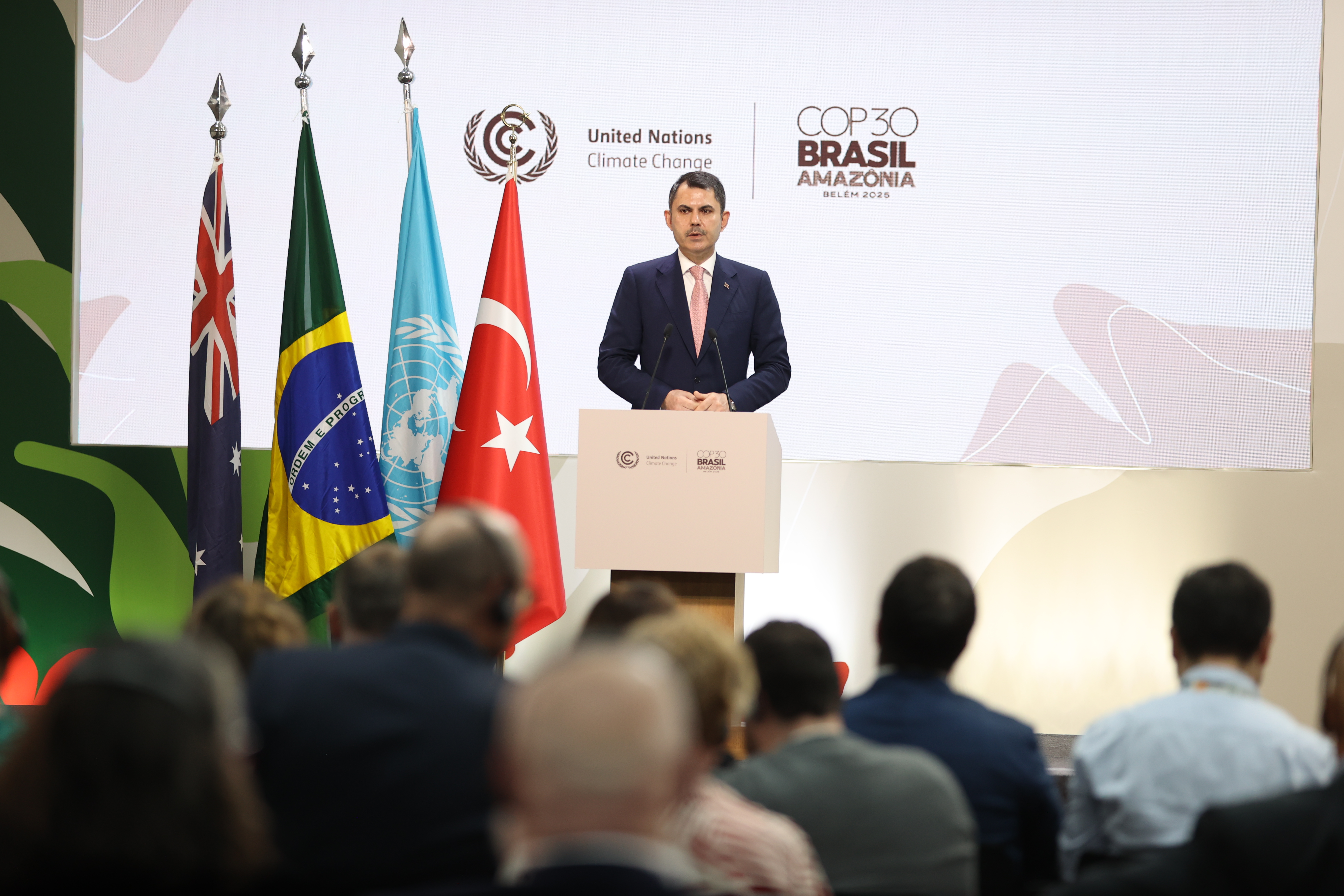 BAKAN KURUM TÜRKİYE’NİN COP31 BAŞKANLIĞINA UZANAN YOLCULUĞUNU PAYLAŞTI