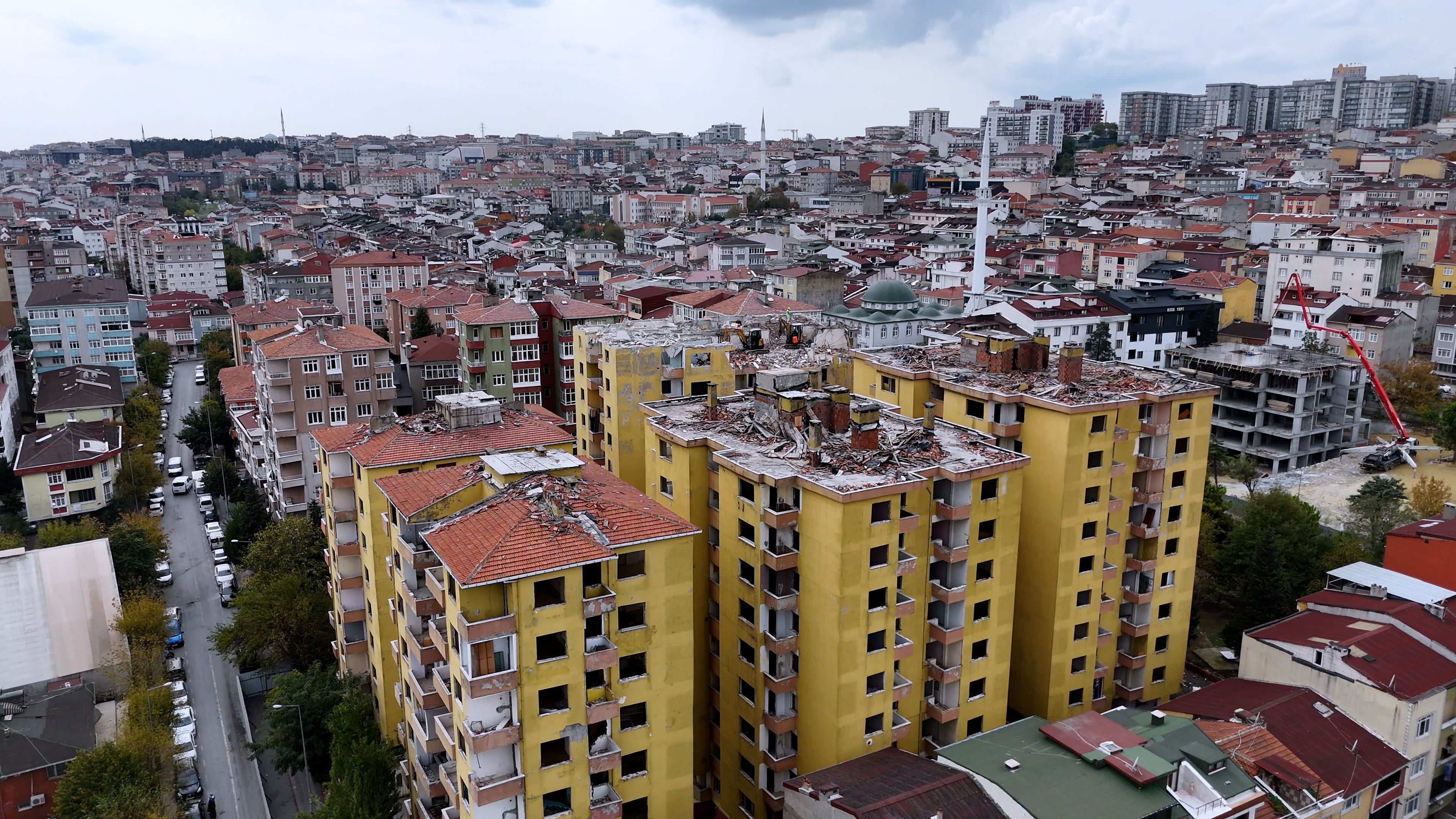 BAKAN KURUM: DOĞUŞ SİTESİ SAKİNLERİ ARTIK KORKUYLA UYUMAYACAK