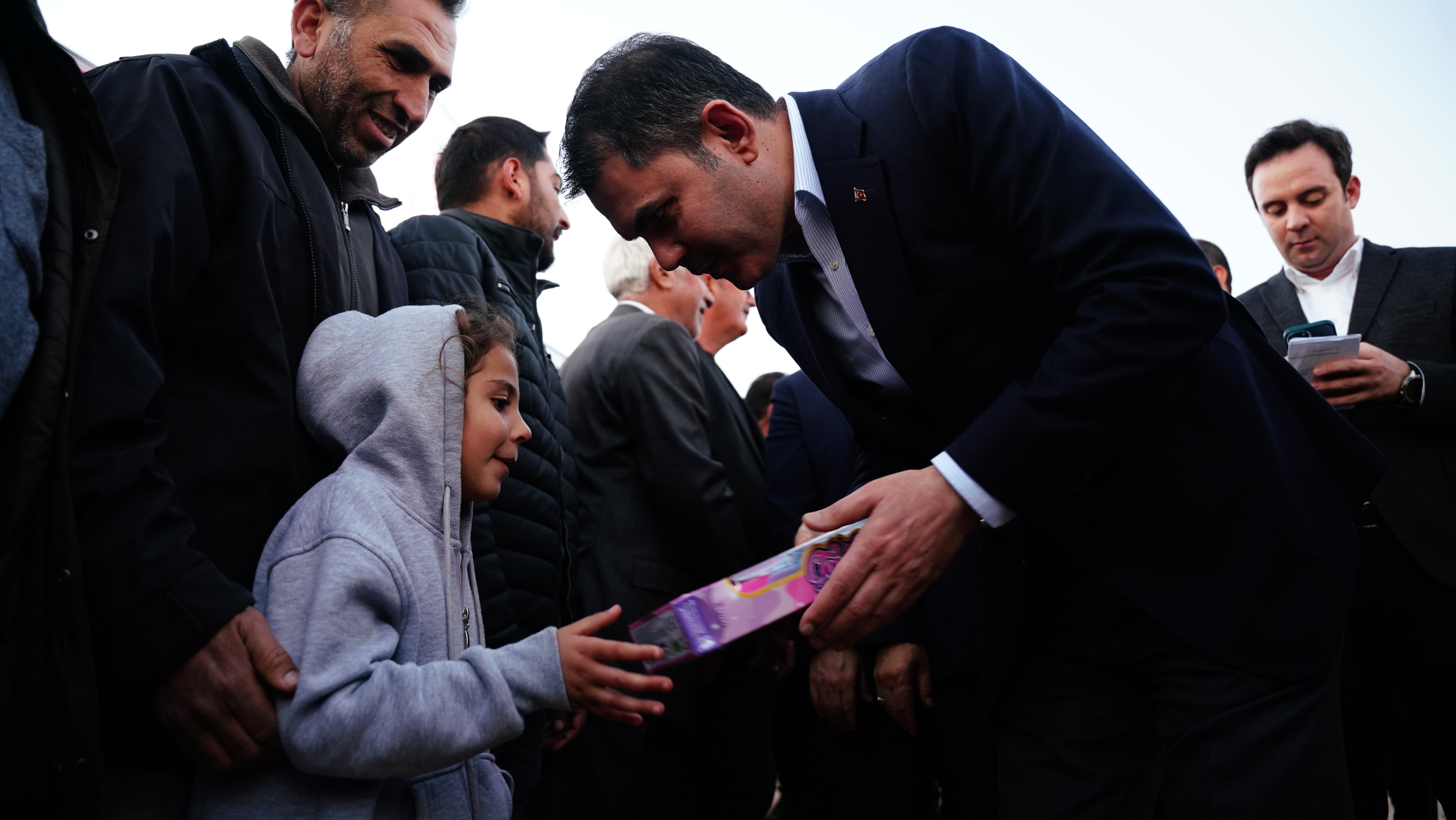 BAKAN KURUM: ŞİMDİ SİZİ BÖYLE GÖRÜYORUZ YA DÜNYANIN EN BÜYÜK MUTLULUĞU BU BİZİM İÇİN