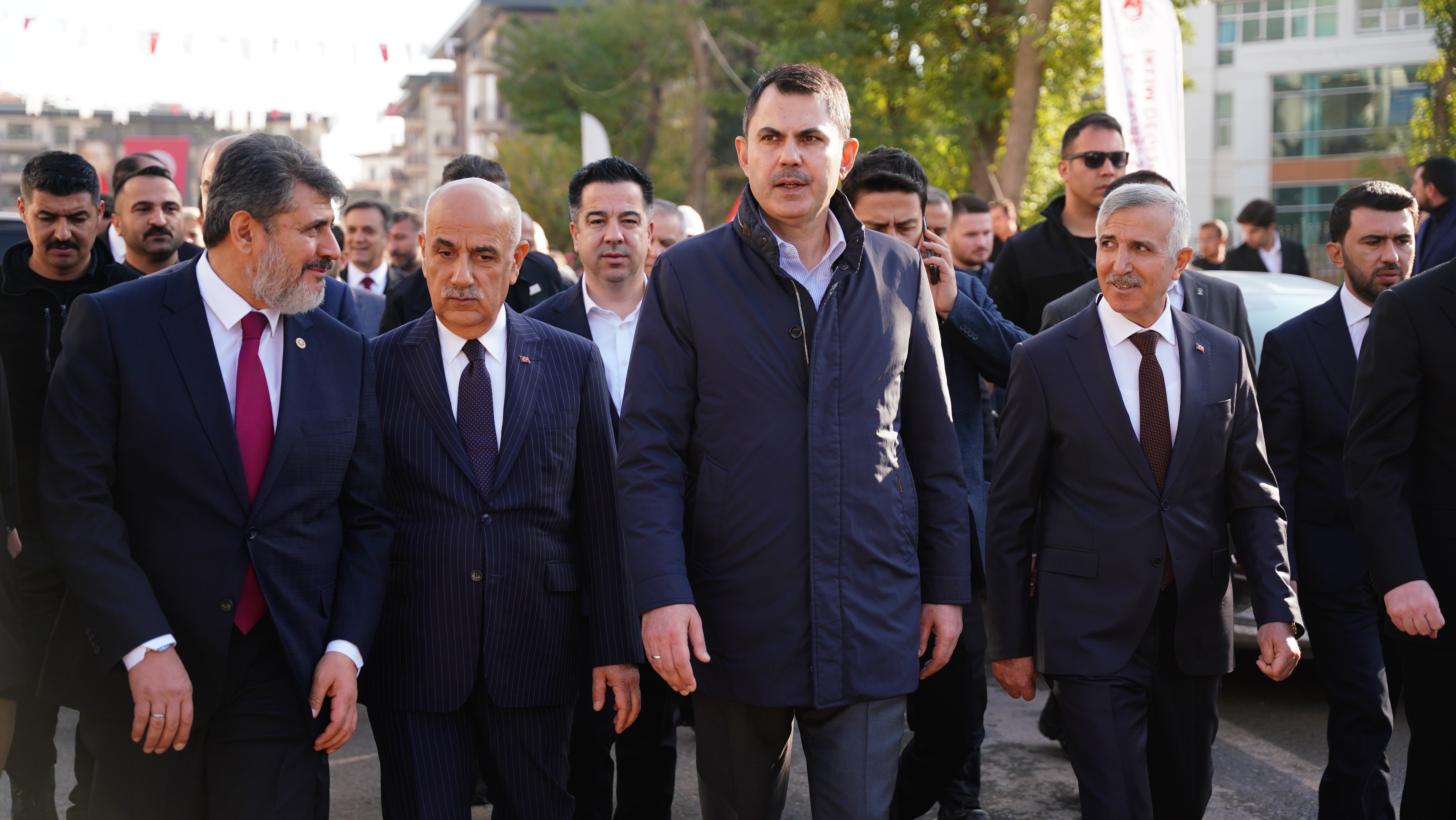 BAKAN KURUM: ŞİMDİ SİZİ BÖYLE GÖRÜYORUZ YA DÜNYANIN EN BÜYÜK MUTLULUĞU BU BİZİM İÇİN