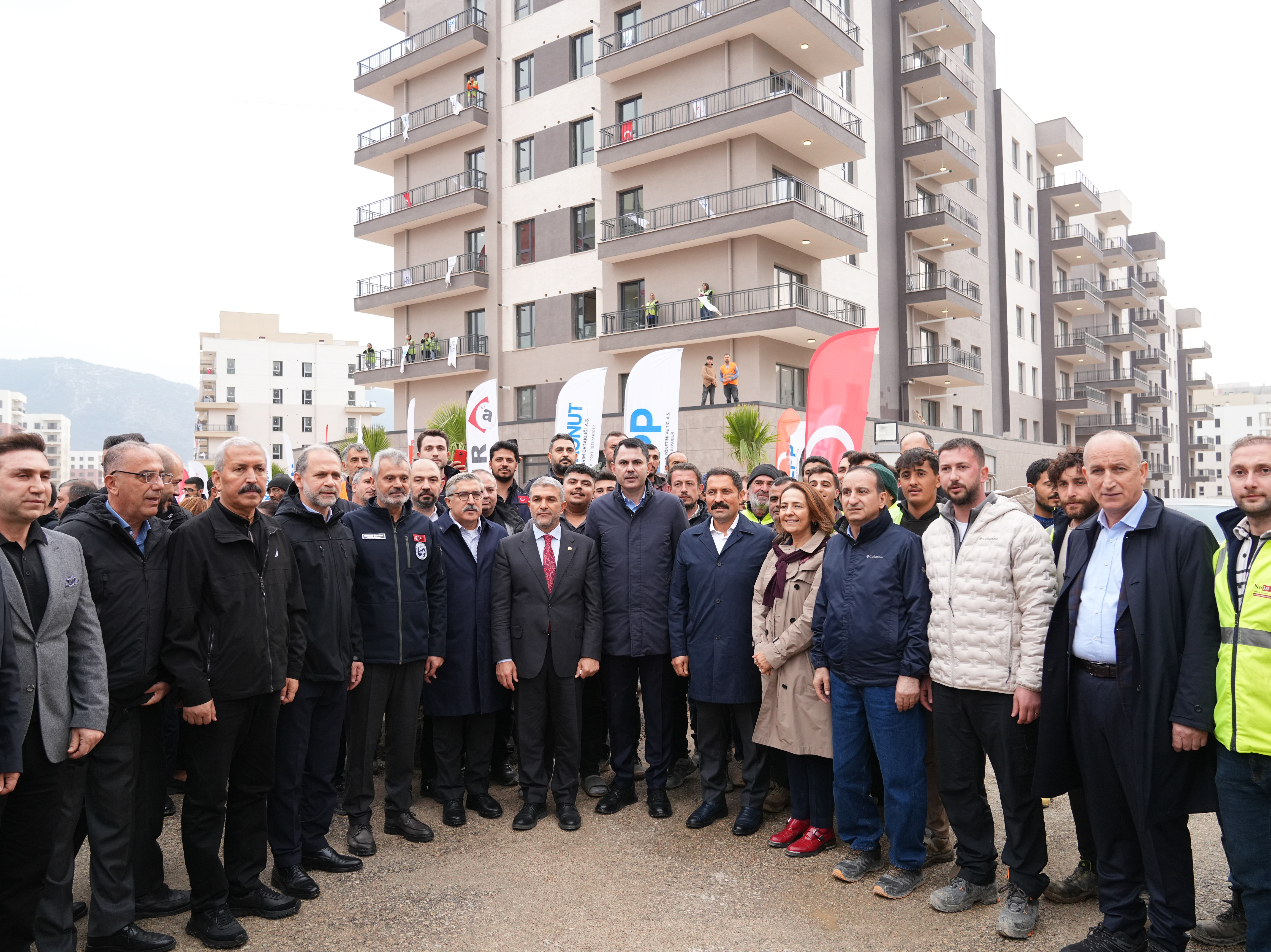 BAKAN KURUM, DEPREM BÖLGESİNDE SON ANAHTAR TESLİM TÖRENİNİN YAPILACAĞI HATAY’DA İNCELEMELERDE BULUNDU