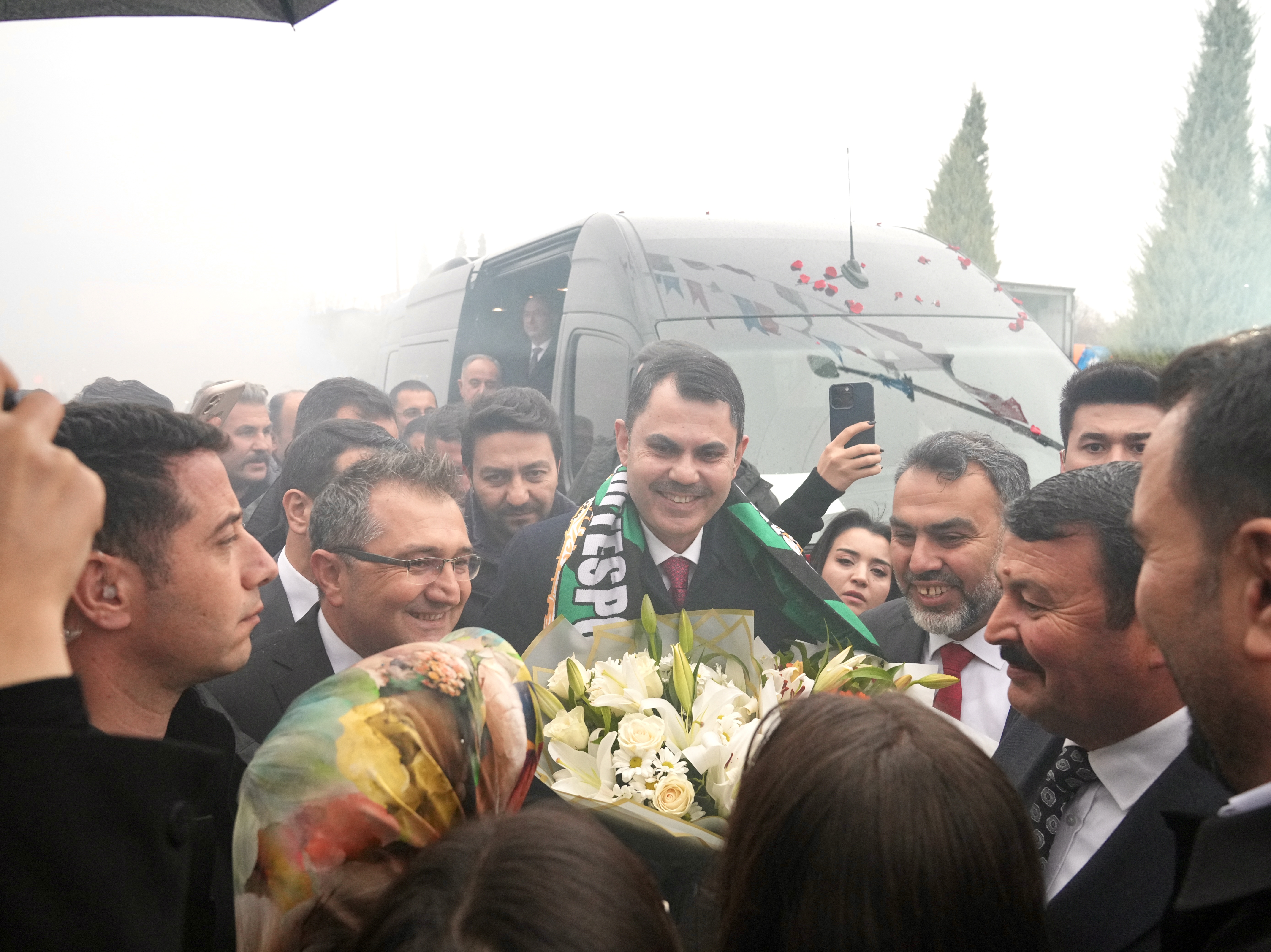 BAKAN KURUM: DEPREM BÖLGESİNDE YIL SONUNDA 500 BİN KONUT HEDEFİYLE ÇALIŞIYORUZ