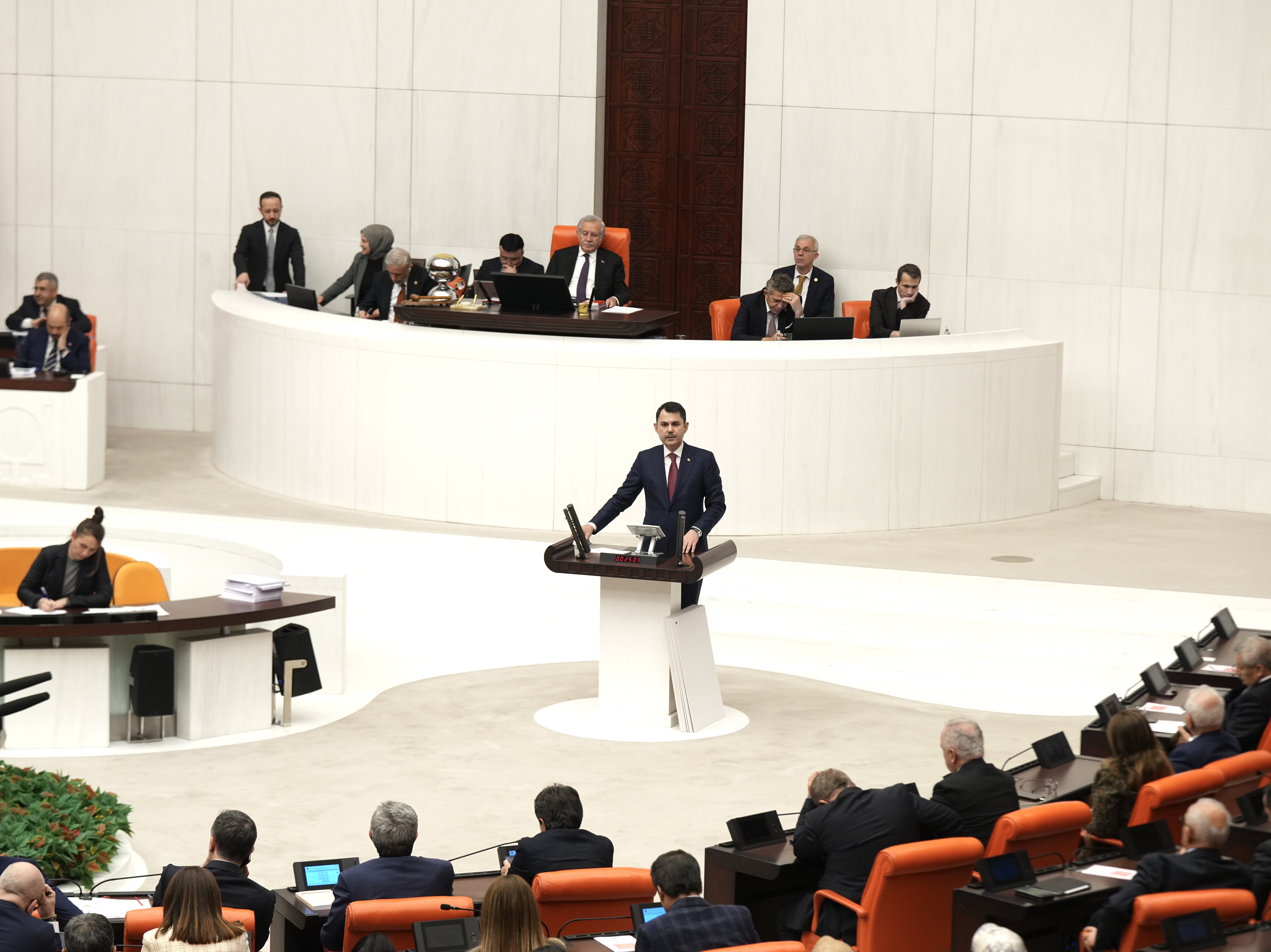 BAKAN KURUM, TBMM GENEL KURULU’NDA MİLLETVEKİLLERİNE HİTAP ETTİ