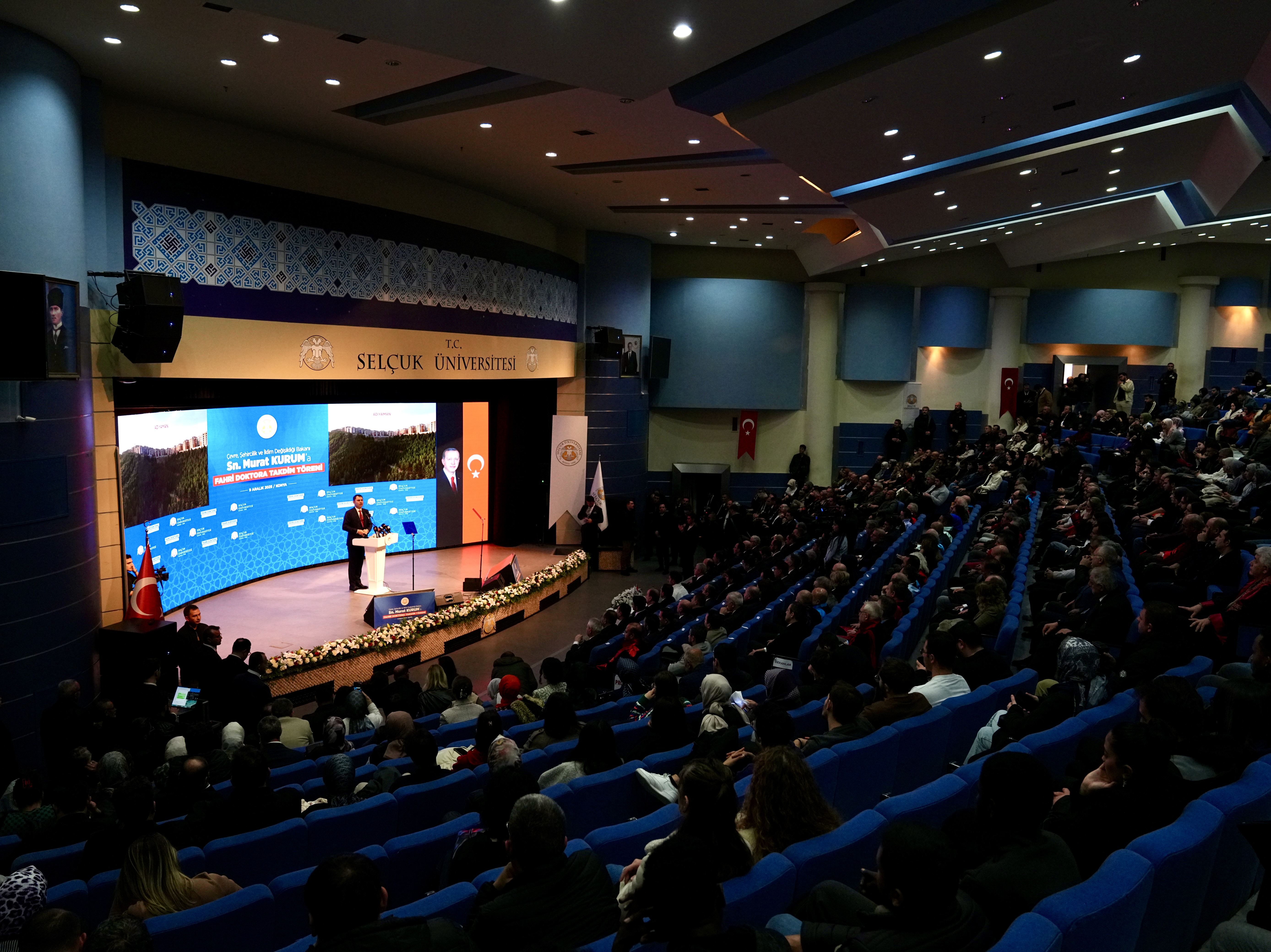 BAKAN KURUM’A SELÇUK ÜNİVERSİTESİ’NDEN FAHRİ DOKTORA ÜNVANI