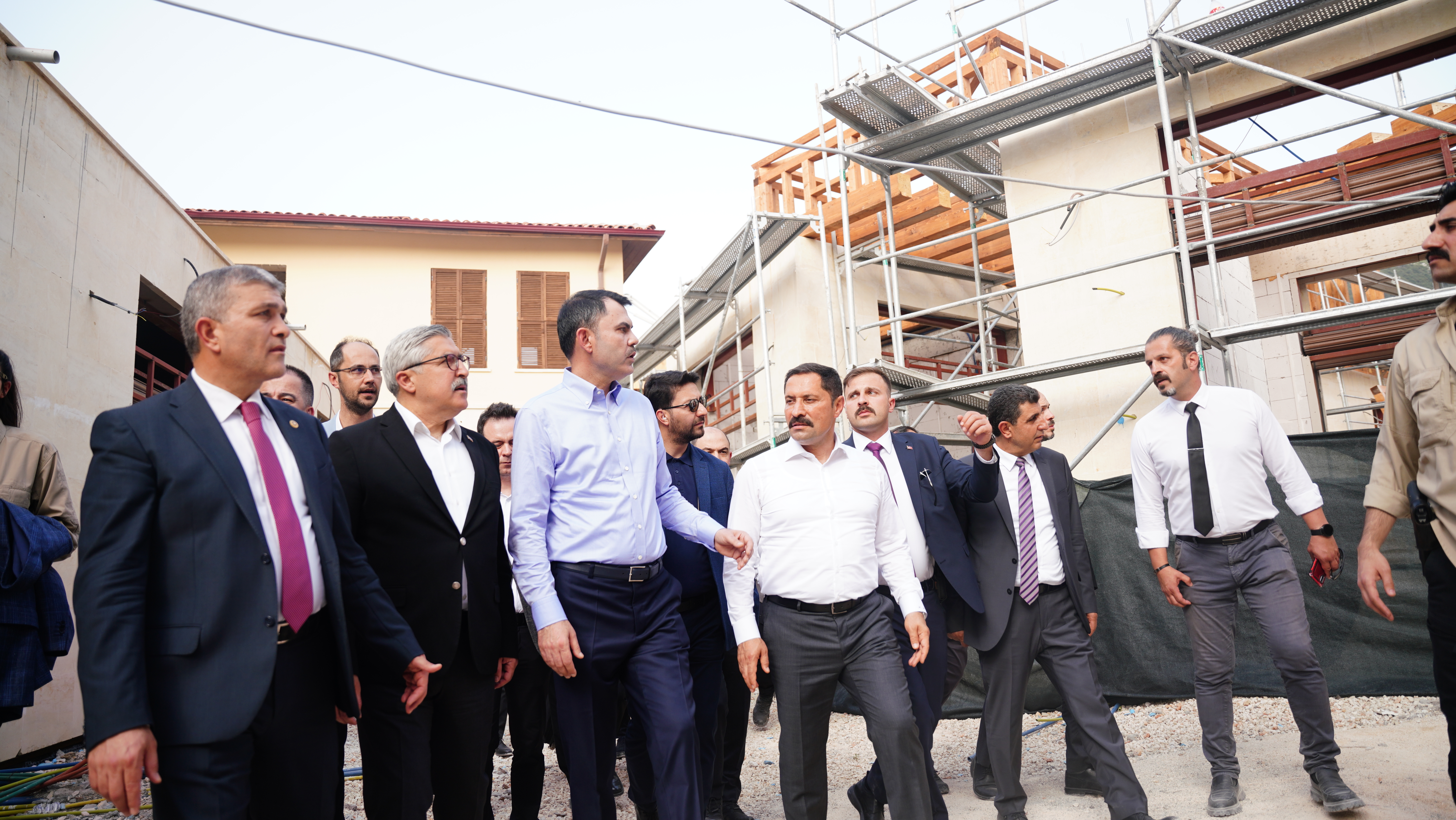 BAKAN KURUM’DAN HATAY’A 3 MÜJDE