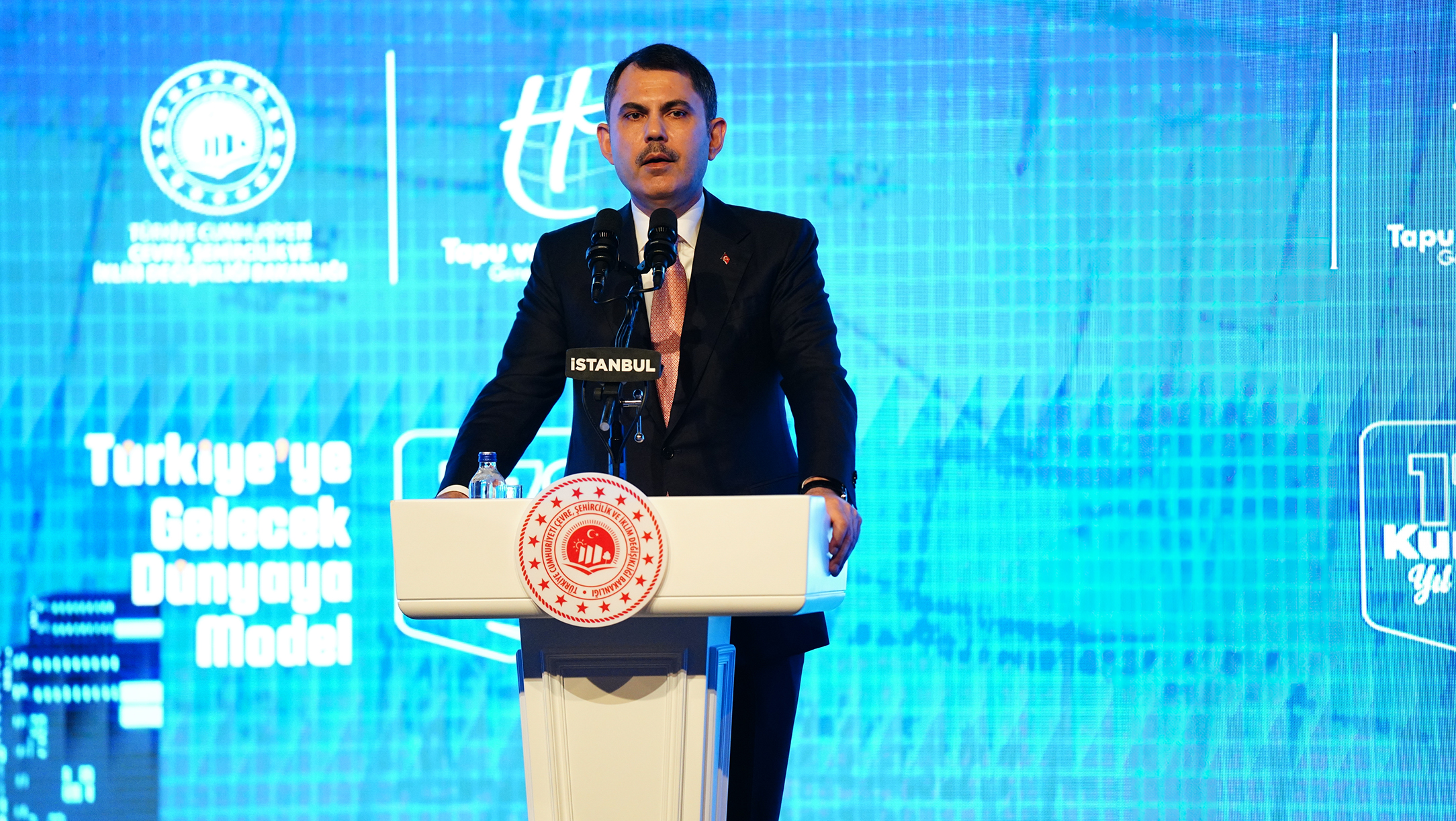 BAKAN KURUM’DAN 2B MÜJDESİ: YILLARDIR TAPU BEKLEYEN VATANDAŞLARIMIZA TAPULARINI KAZANDIRACAĞIZ