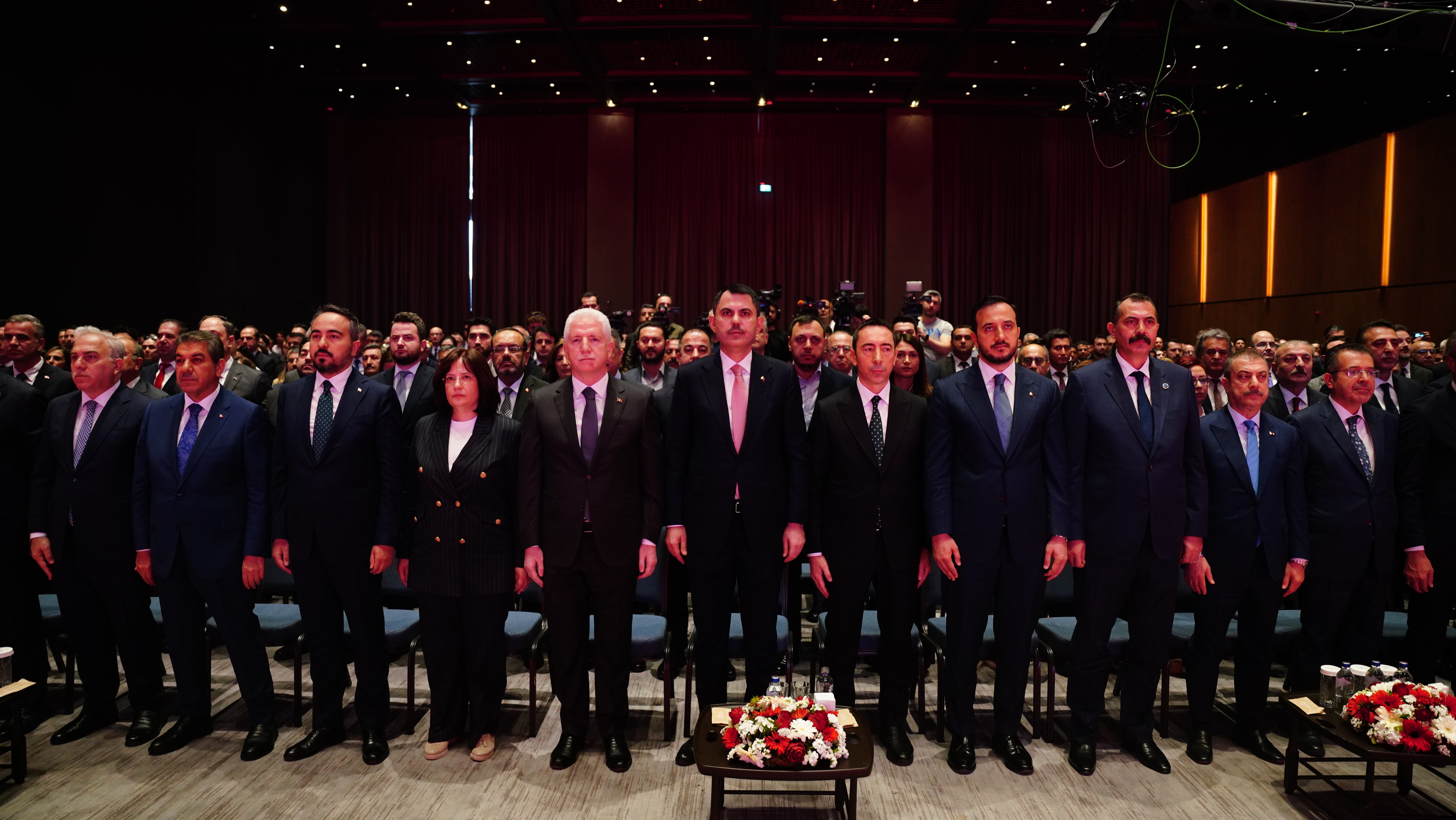 BAKAN KURUM’DAN 2B MÜJDESİ: YILLARDIR TAPU BEKLEYEN VATANDAŞLARIMIZA TAPULARINI KAZANDIRACAĞIZ