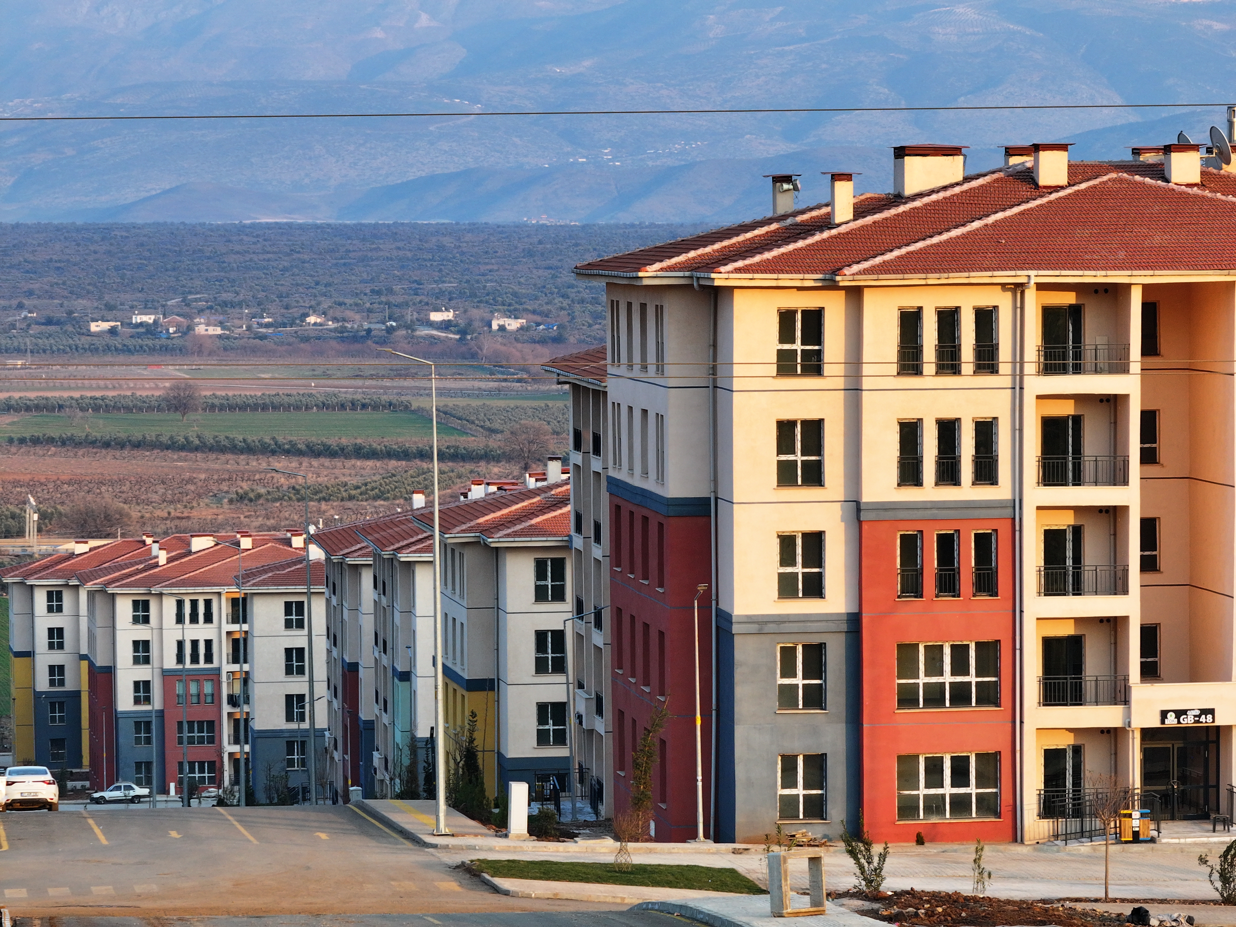 BAKAN KURUM’DAN HATAY HASSA PAYLAŞIMI: DEVLET BİZE EV DEĞİL, YUVA İÇİNDE YUVA YAPTI