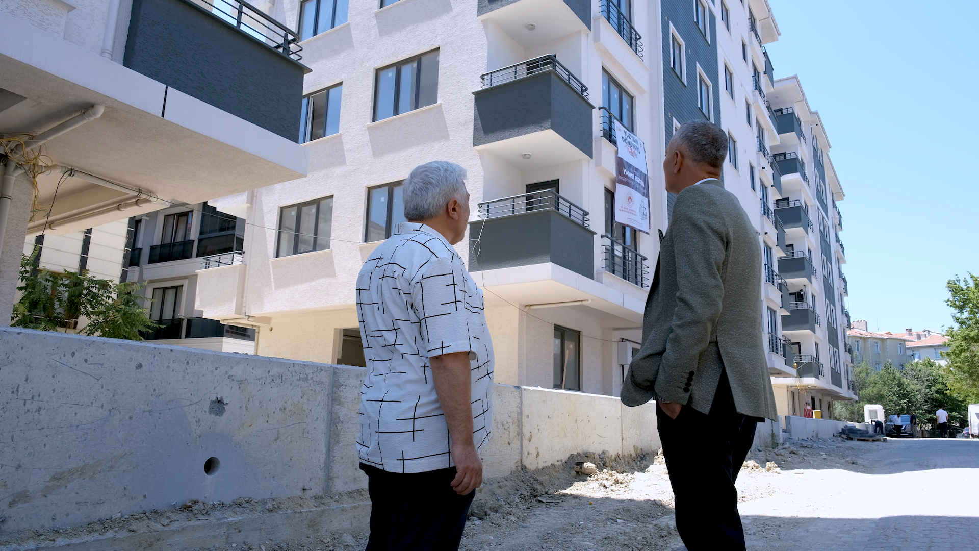 BAKAN KURUM’DAN YARISI BİZDEN PAYLAŞIMI