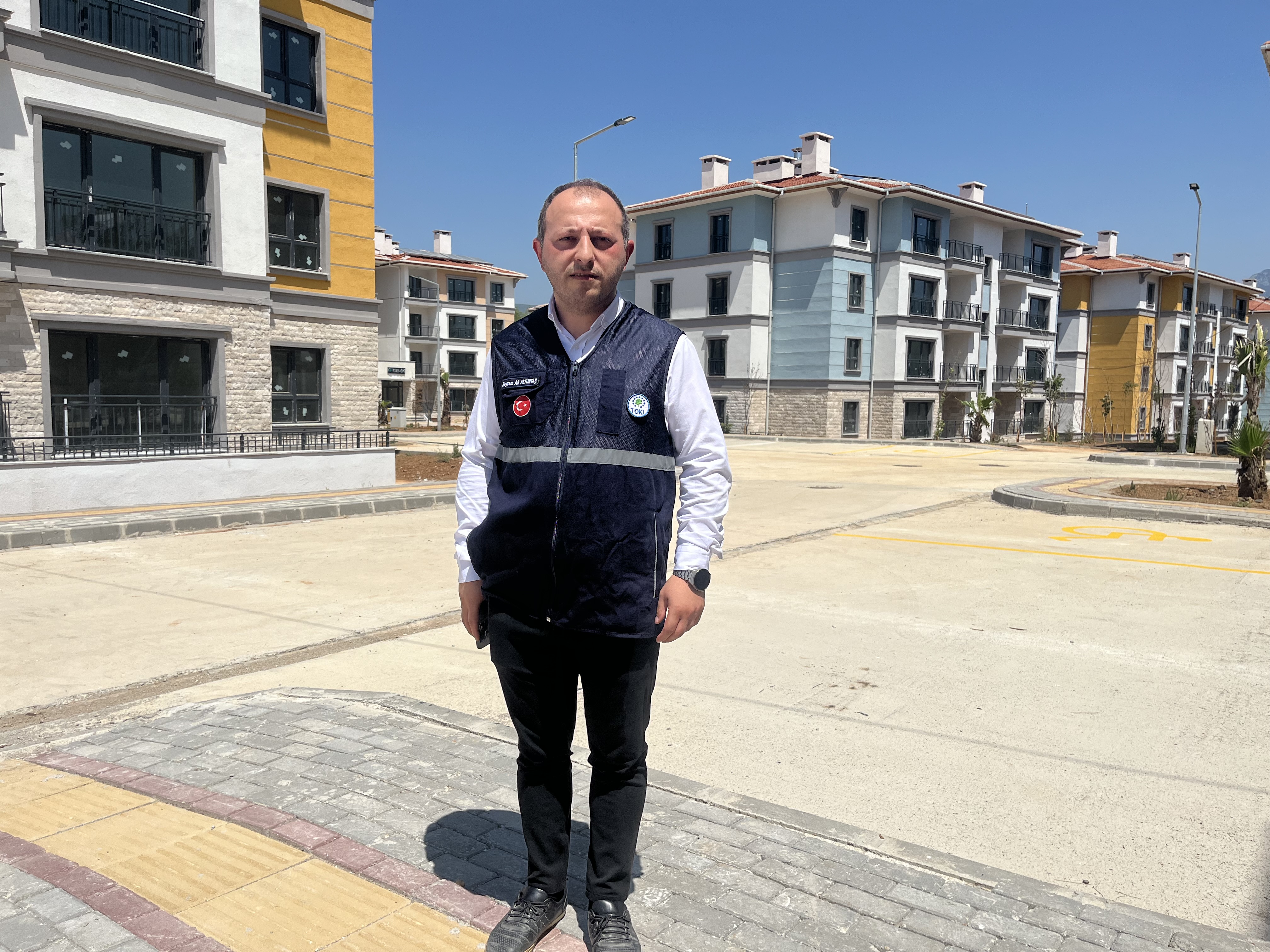 BAKAN KURUM’DAN SOSYAL KONUT PAYLAŞIMI