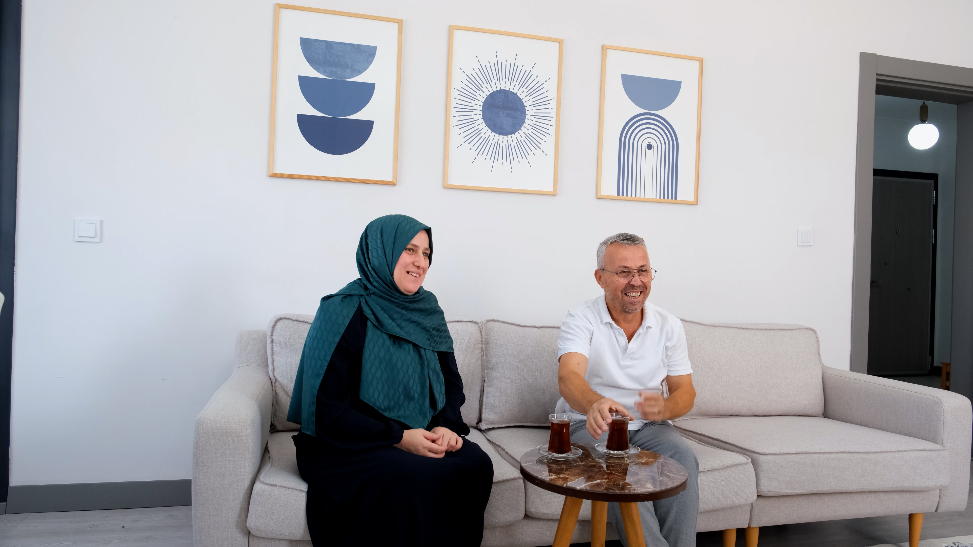 BAKAN KURUM’DAN SOSYAL KONUT PAYLAŞIMI